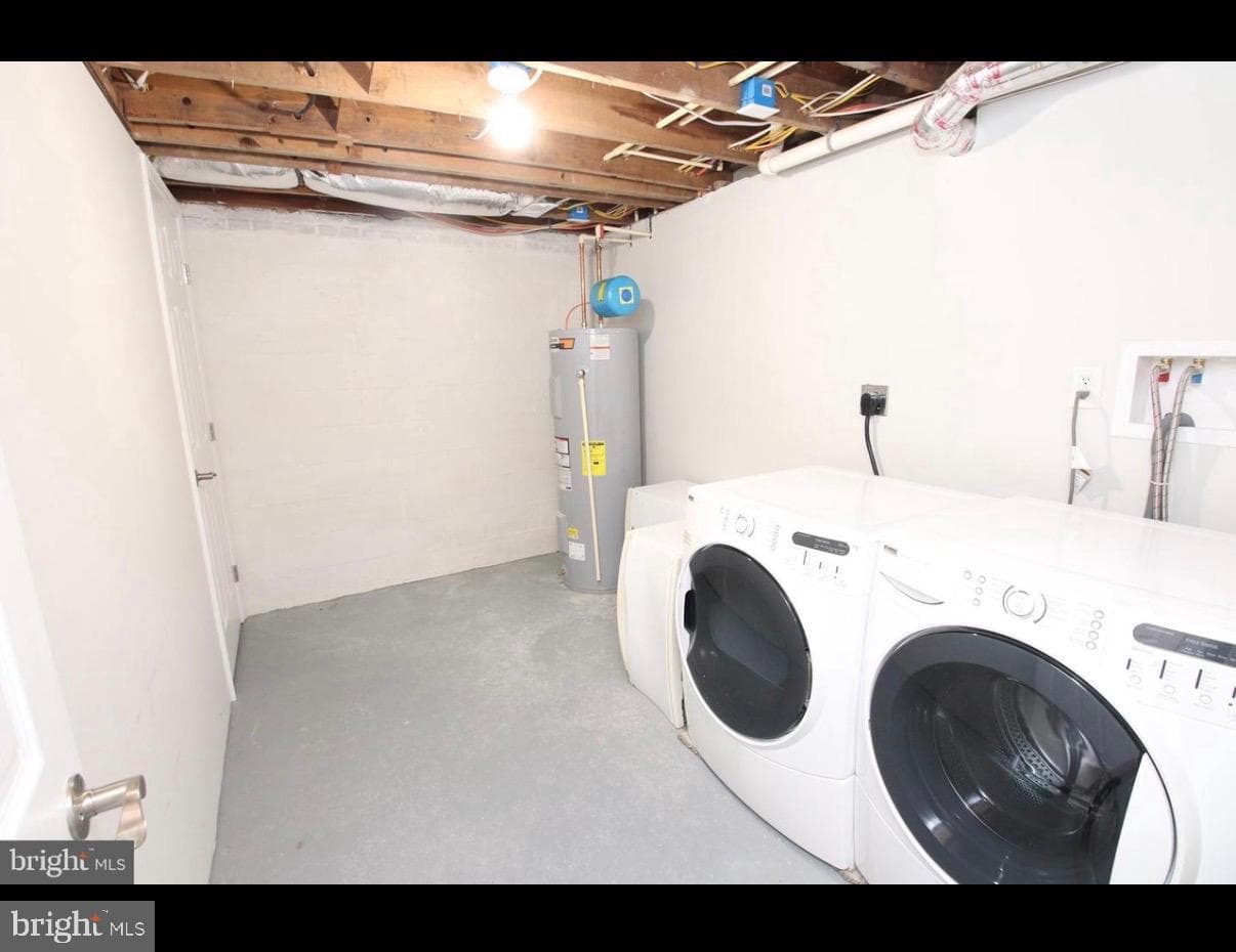 328 Bryan Place photo 21