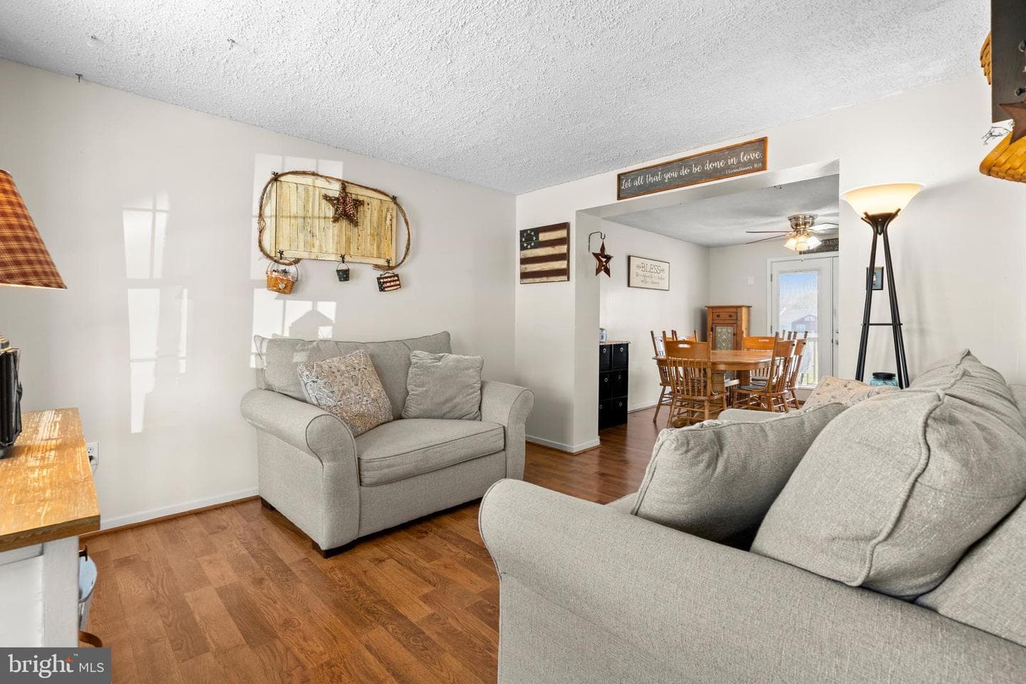 222 Lily Court photo 3