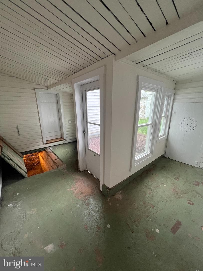 117 E Main Street photo 41