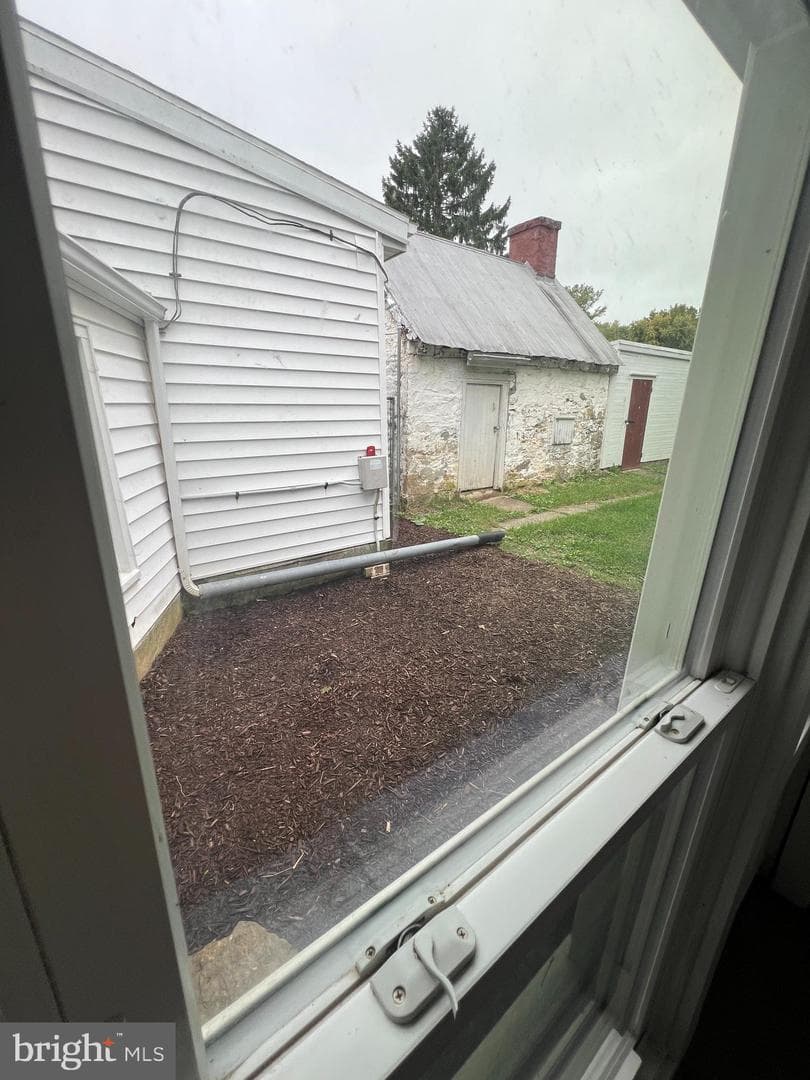 117 E Main Street photo 42