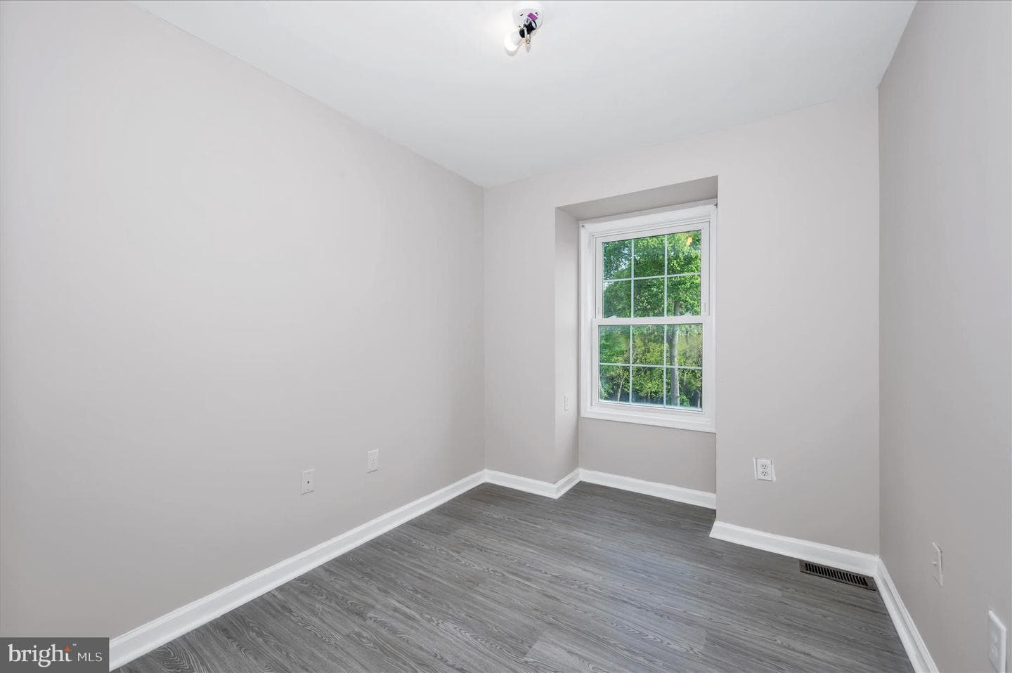 1261 Lindsay Lane photo 45