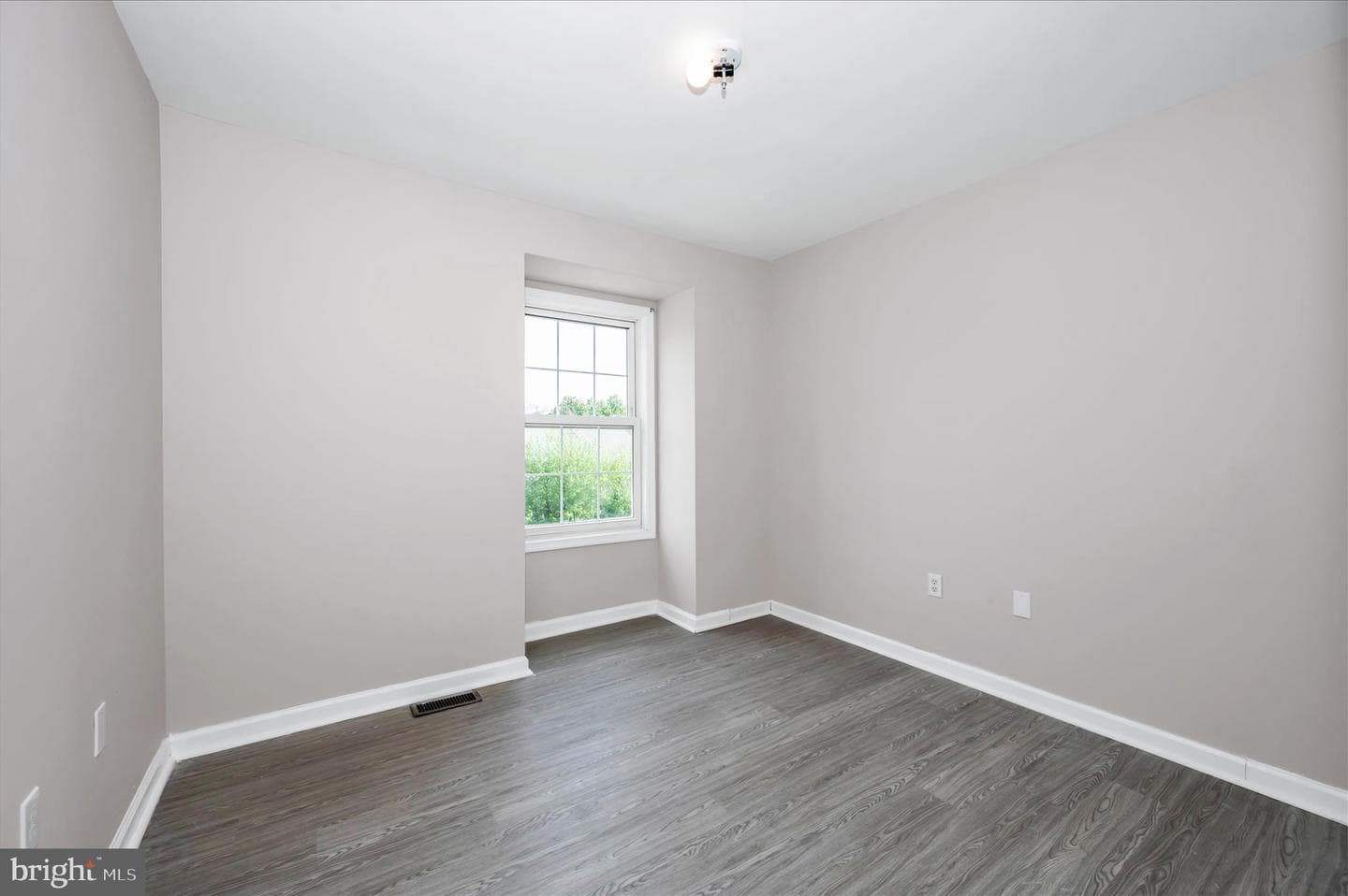 1261 Lindsay Lane photo 47