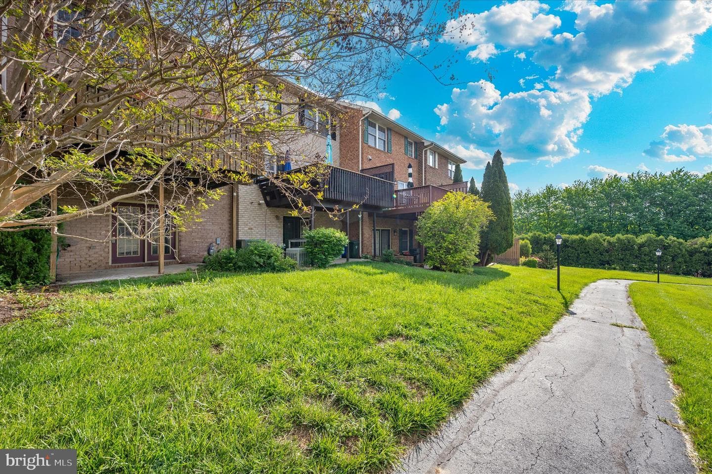 1261 Lindsay Lane photo 52