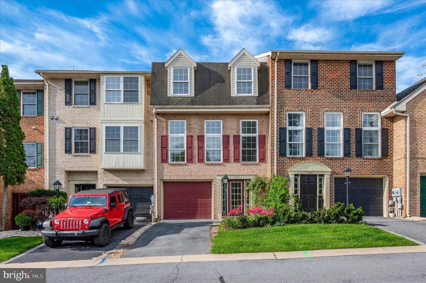 1261 Lindsay Lane photo 57