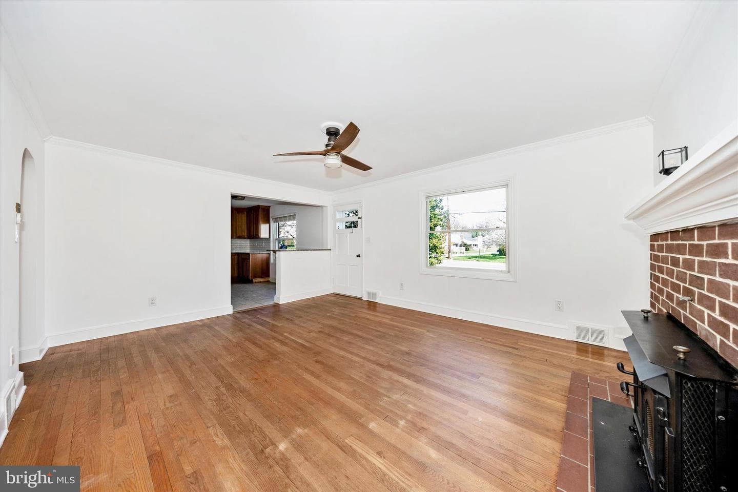 1001 Jefferson Boulevard photo 12
