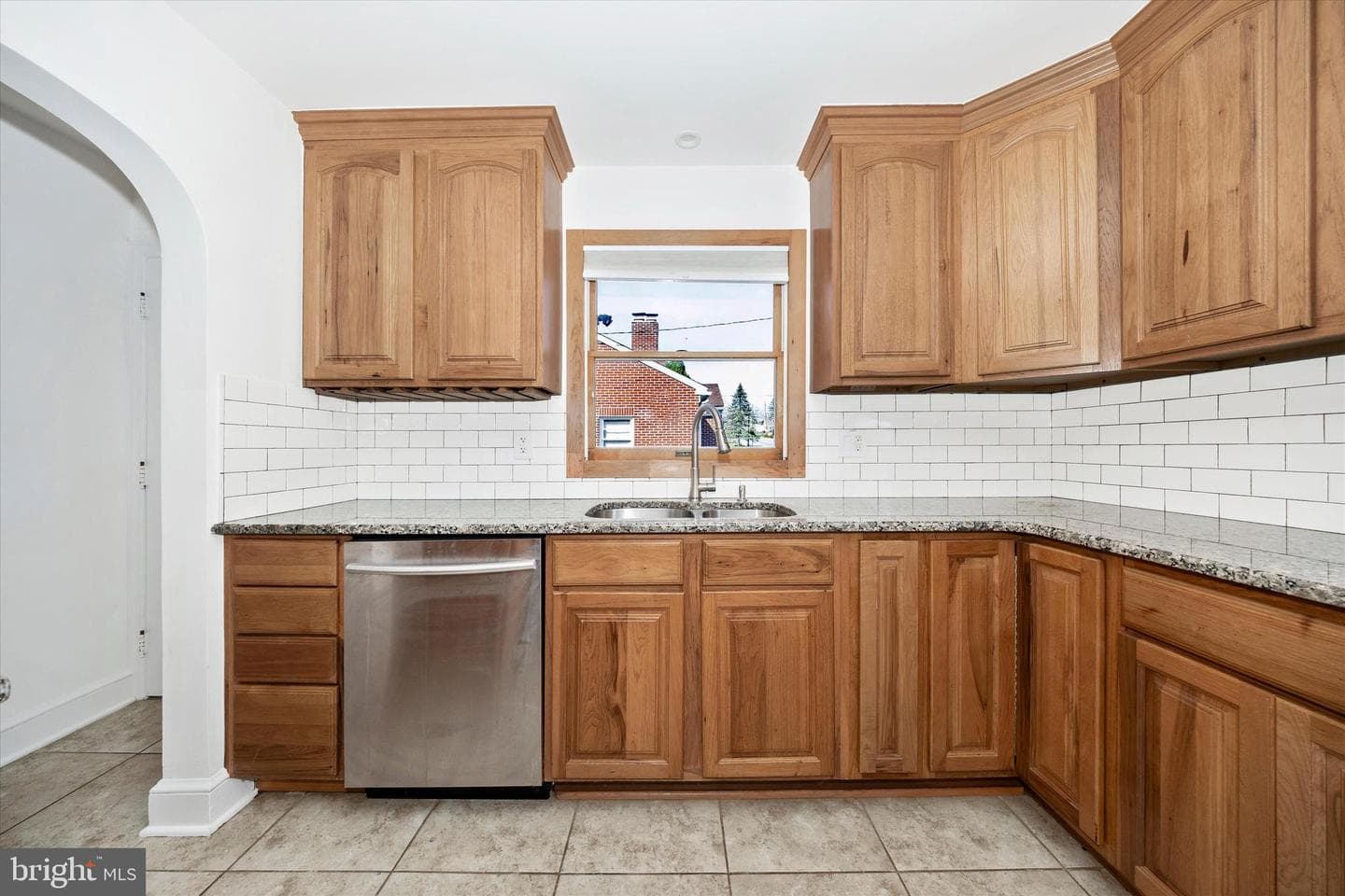 1001 Jefferson Boulevard photo 19