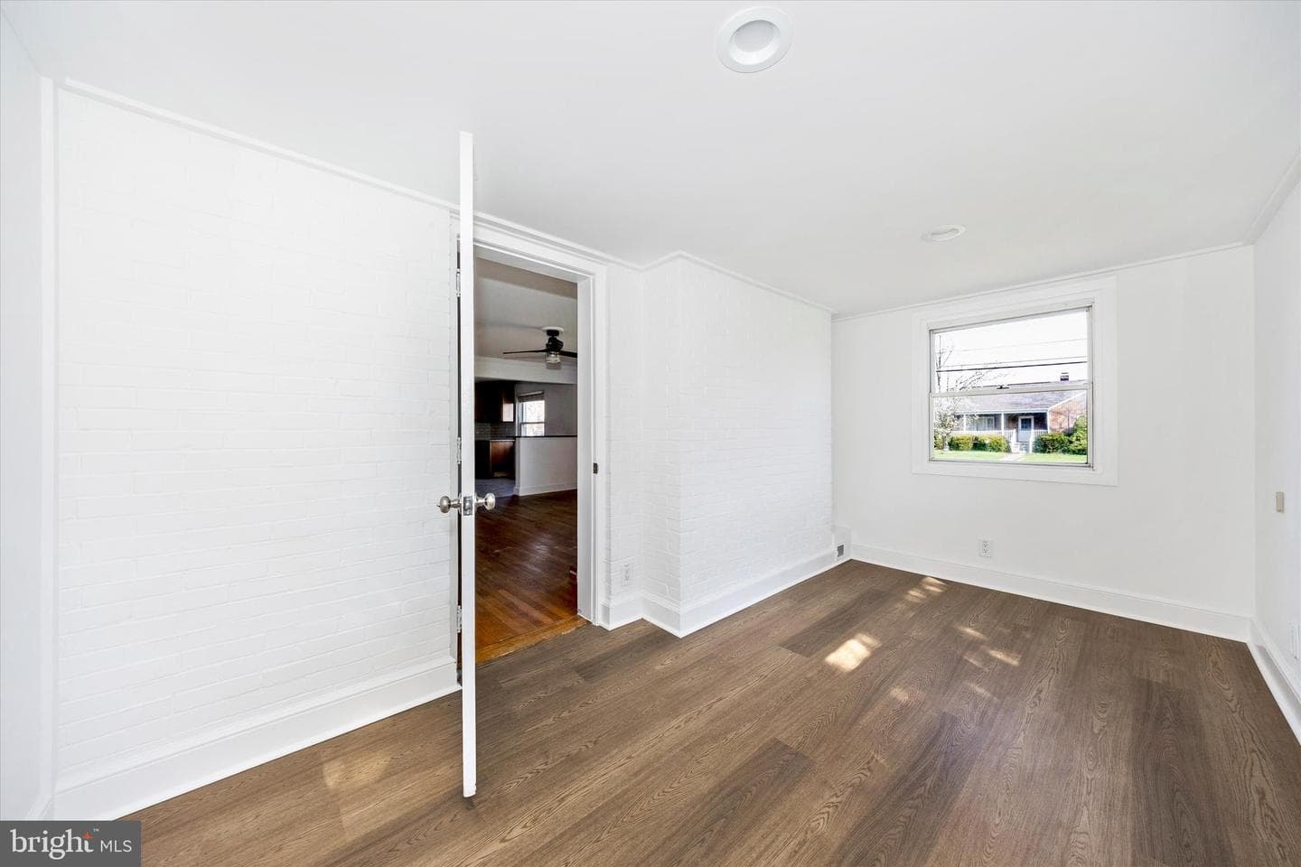 1001 Jefferson Boulevard photo 25