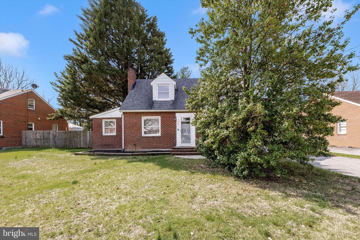 1001 Jefferson Boulevard photo 44