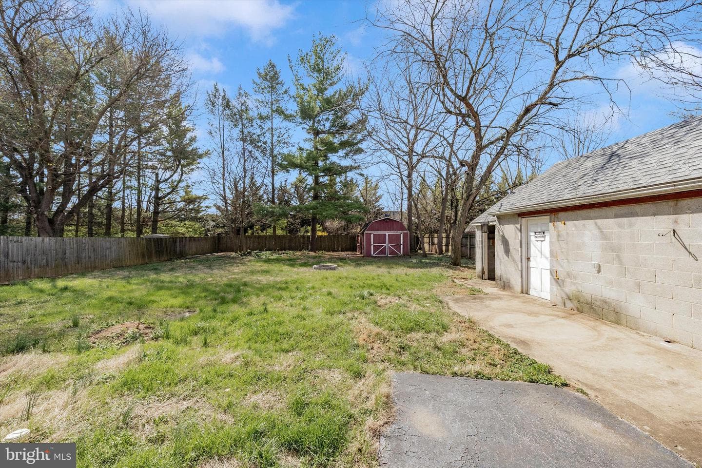 1001 Jefferson Boulevard photo 51