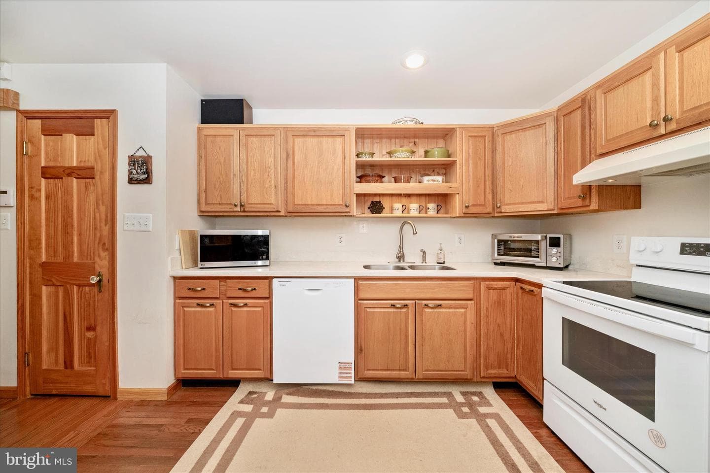 20807 Townsend Road photo 11