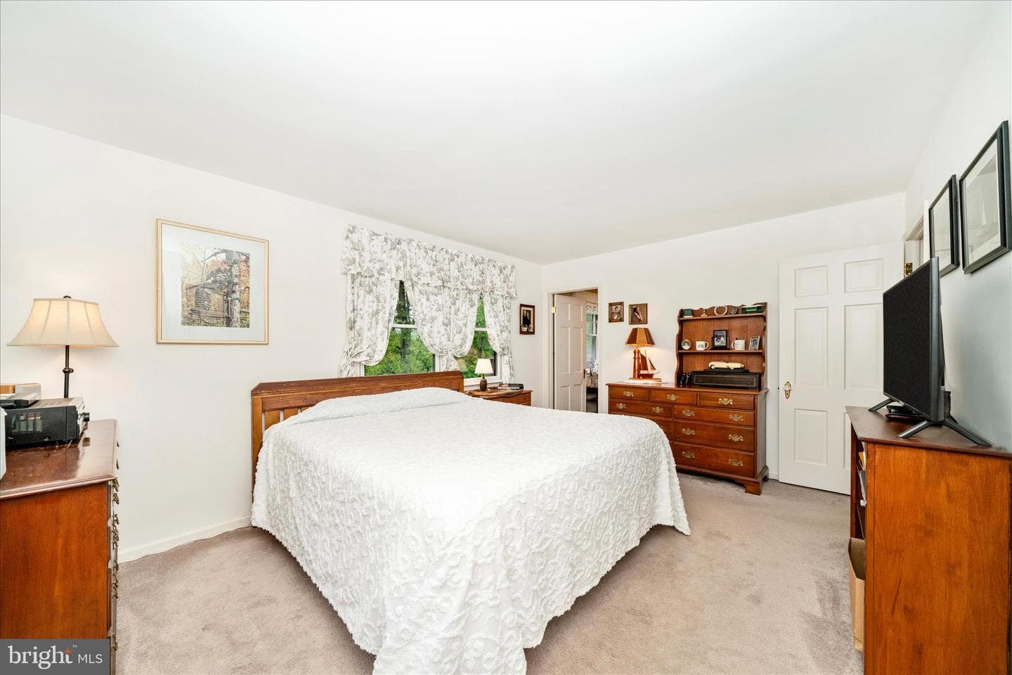 20807 Townsend Road photo 19