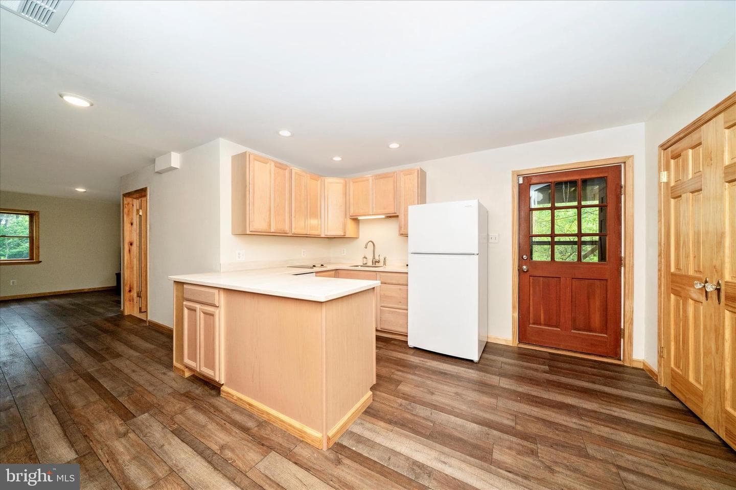 20807 Townsend Road photo 27