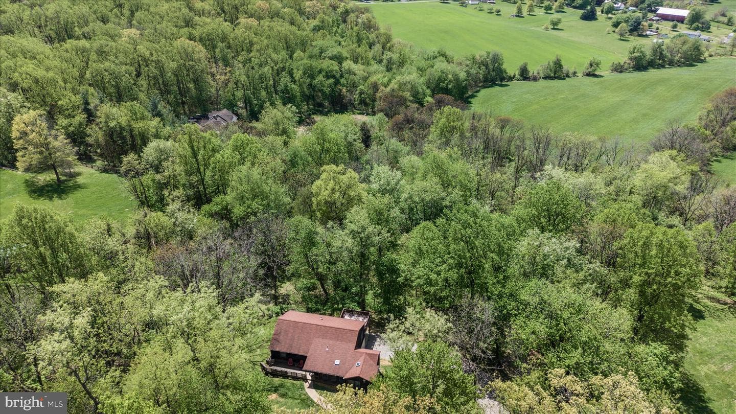 20807 Townsend Road photo 52