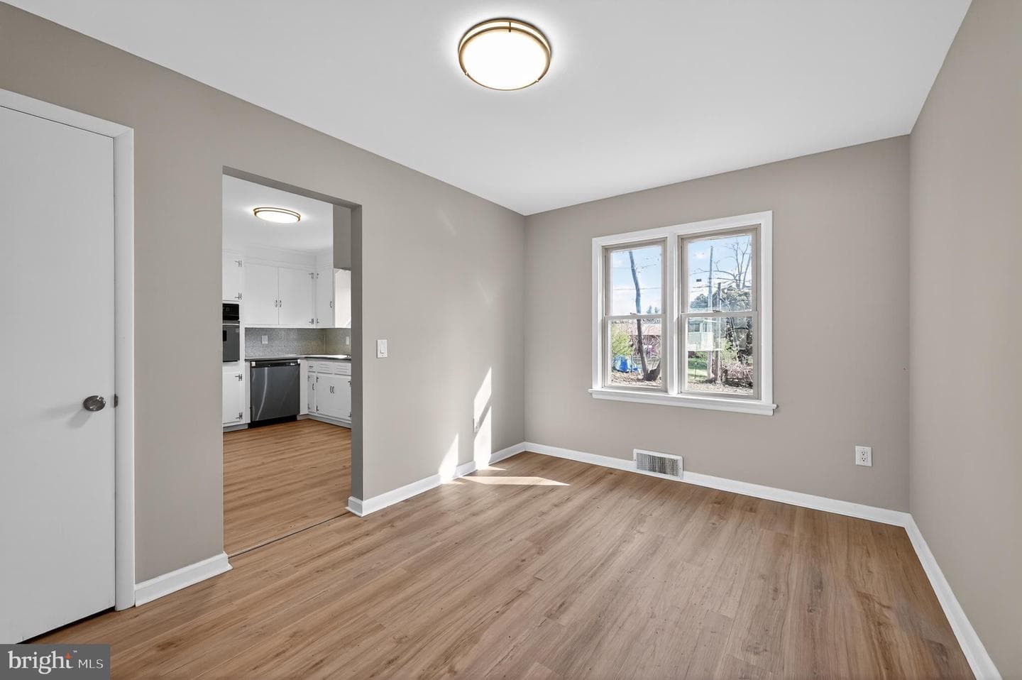 17721 Timberlane photo 6