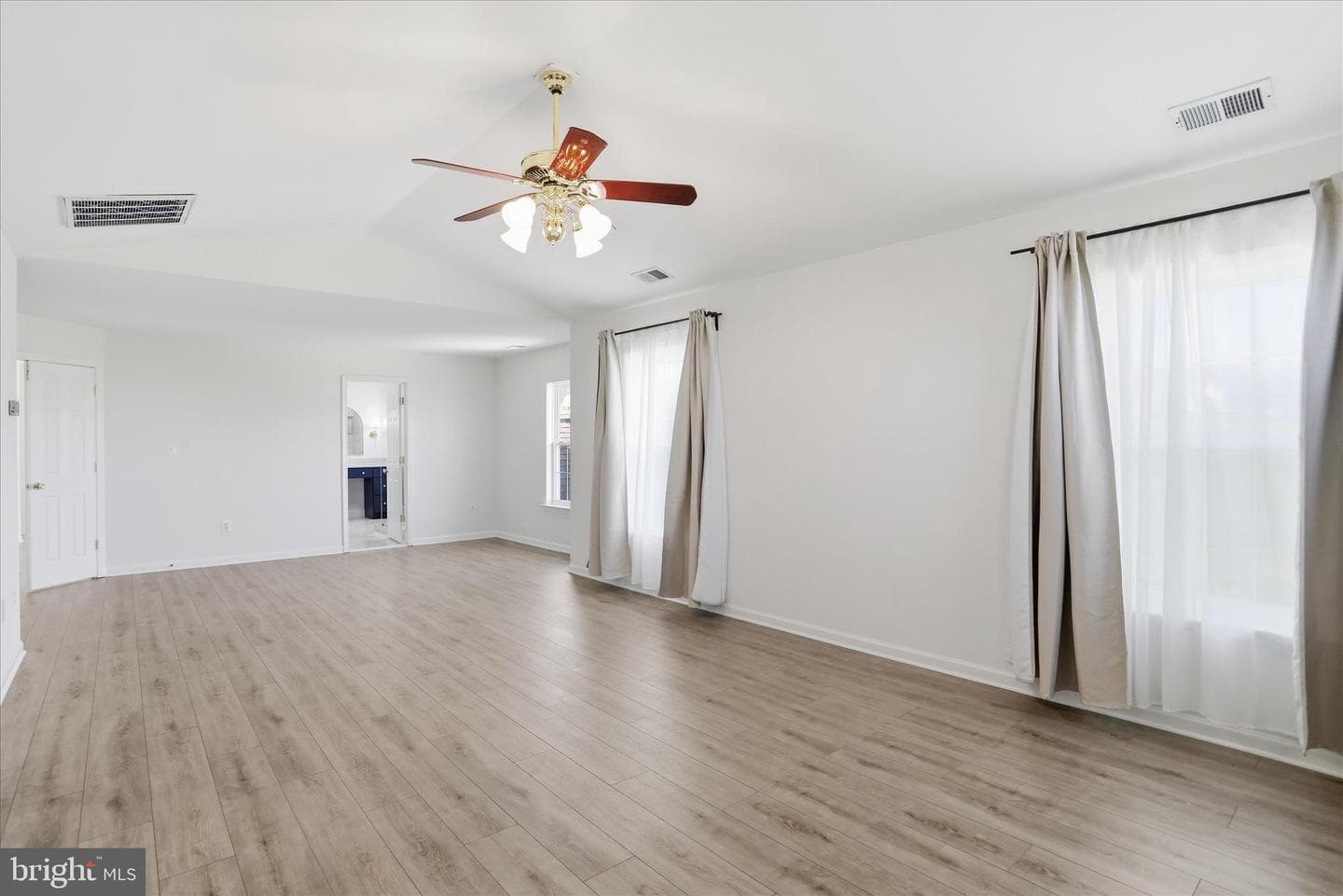 18106 Bullock Court photo 31