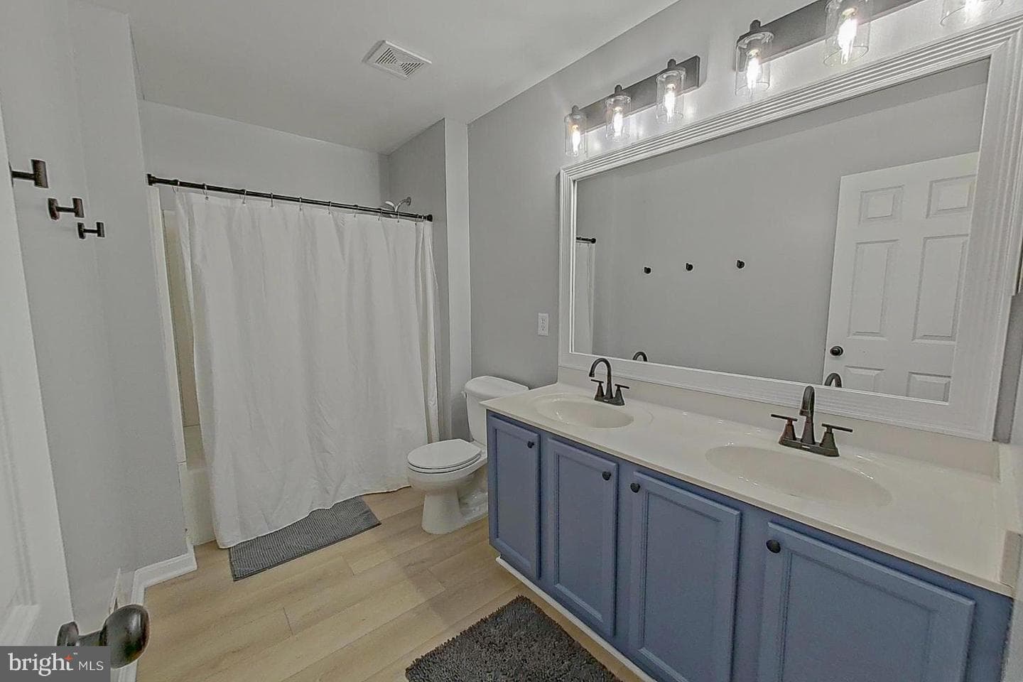 809 Brookridge Drive photo 29