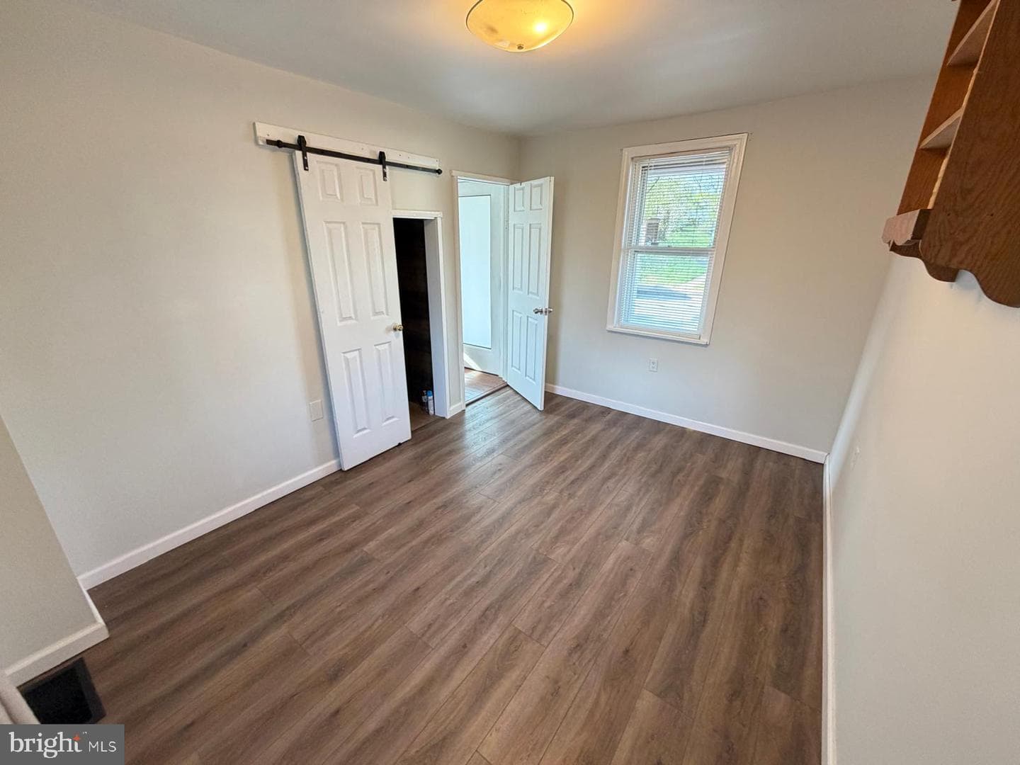 351 Liberty Street photo 10