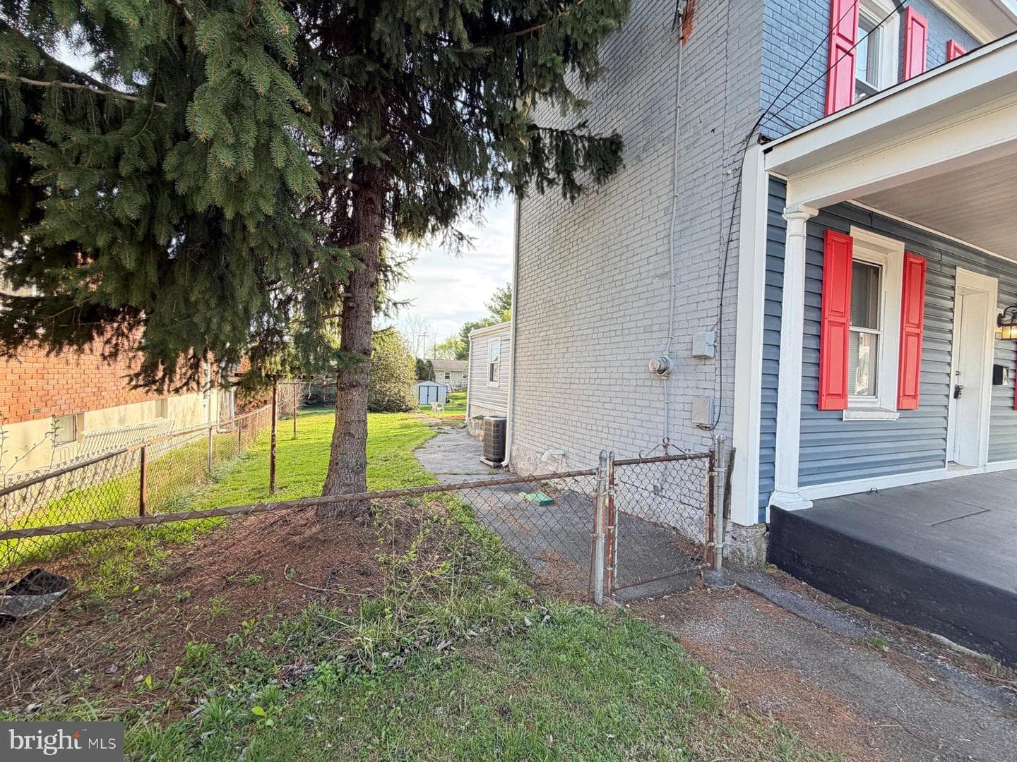 351 Liberty Street photo 21