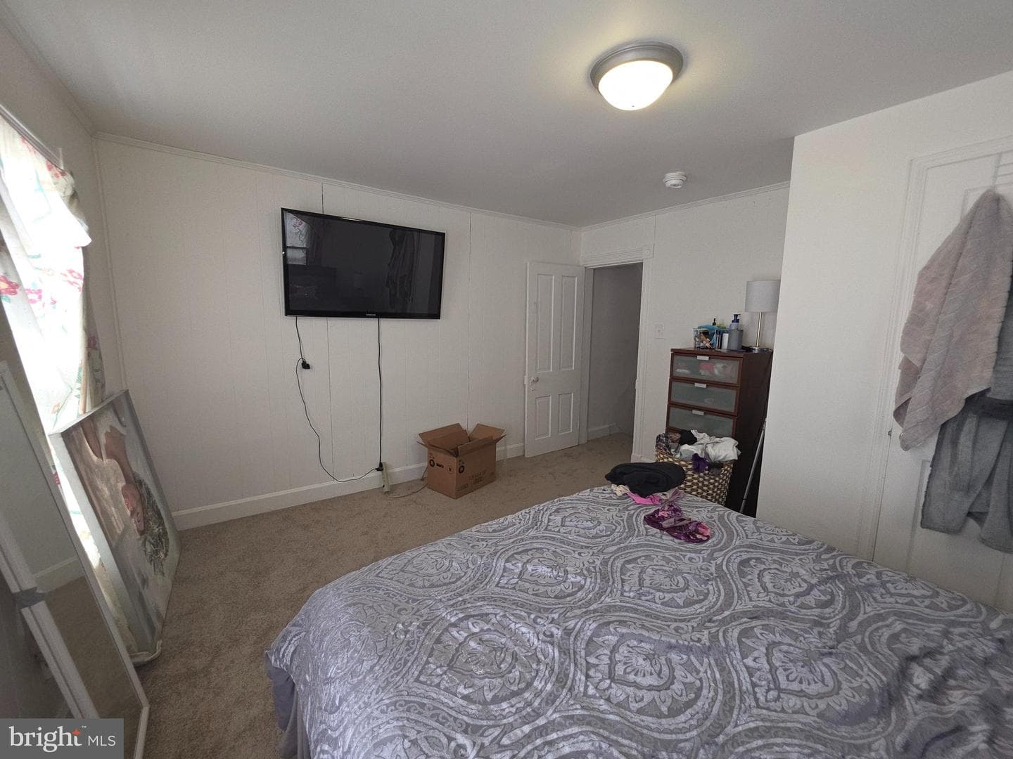 127 E Lee Street photo 18
