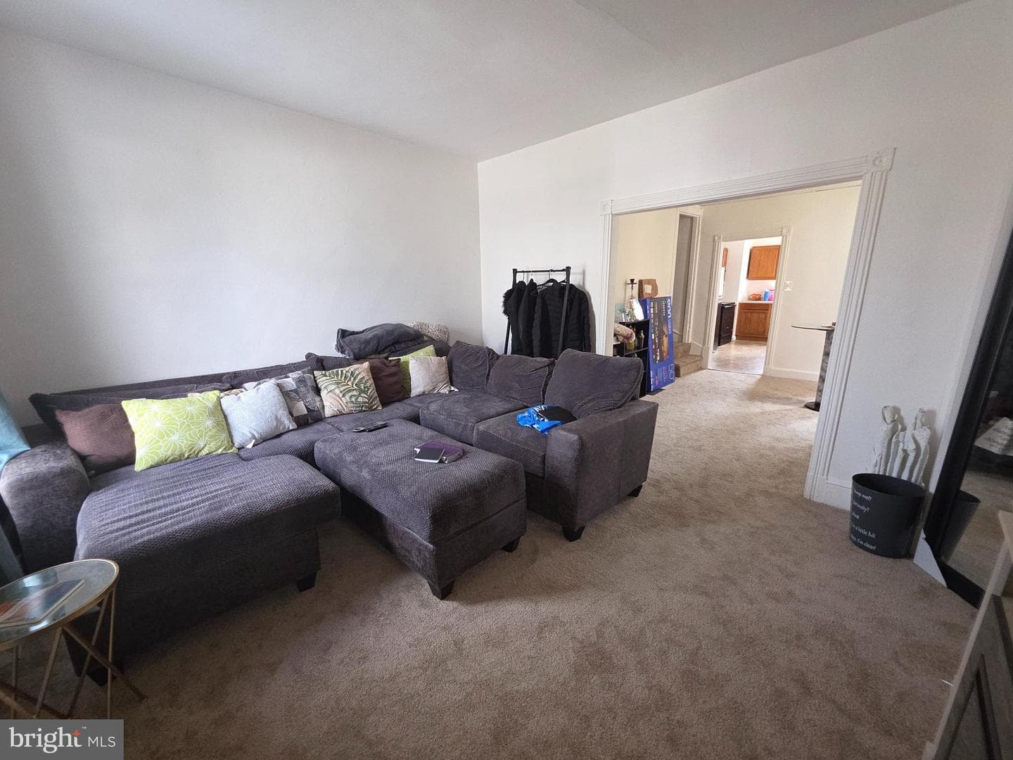 127 E Lee Street photo 4