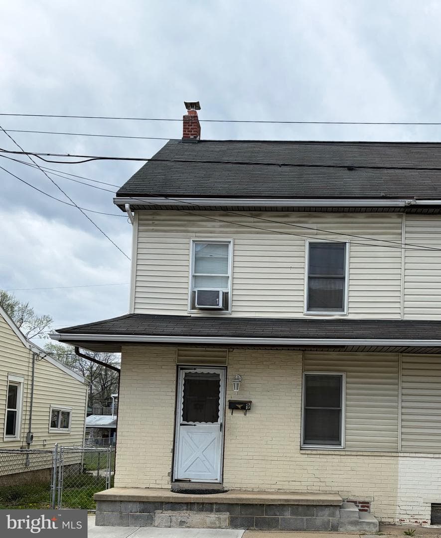 9 Berner Avenue photo 33