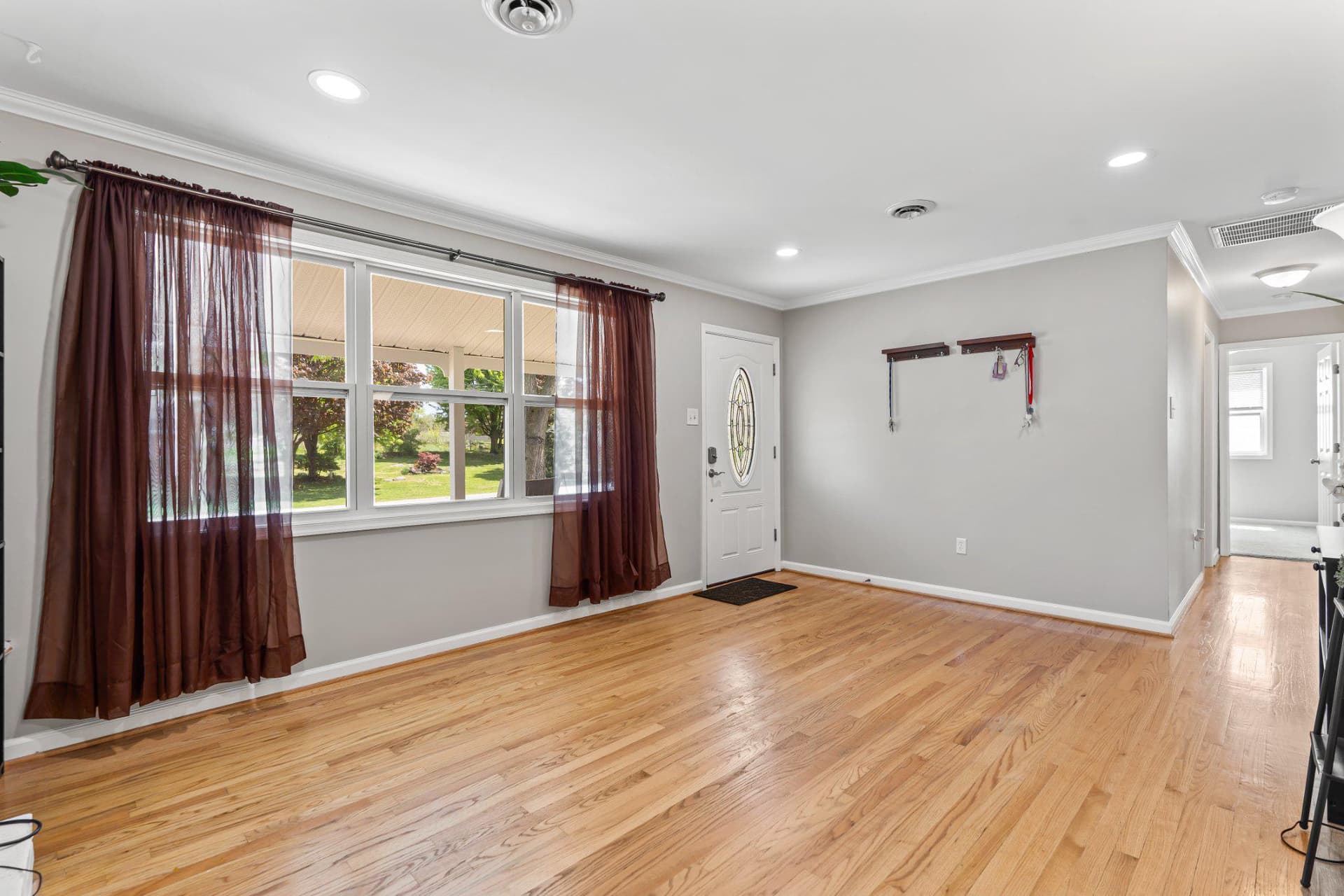 13810 Weber photo 11