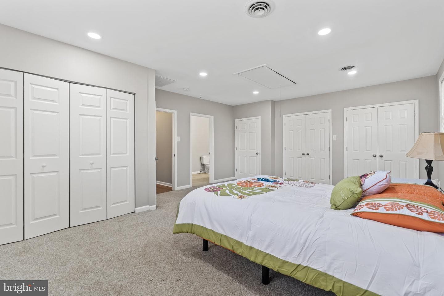 13810 Weber photo 23