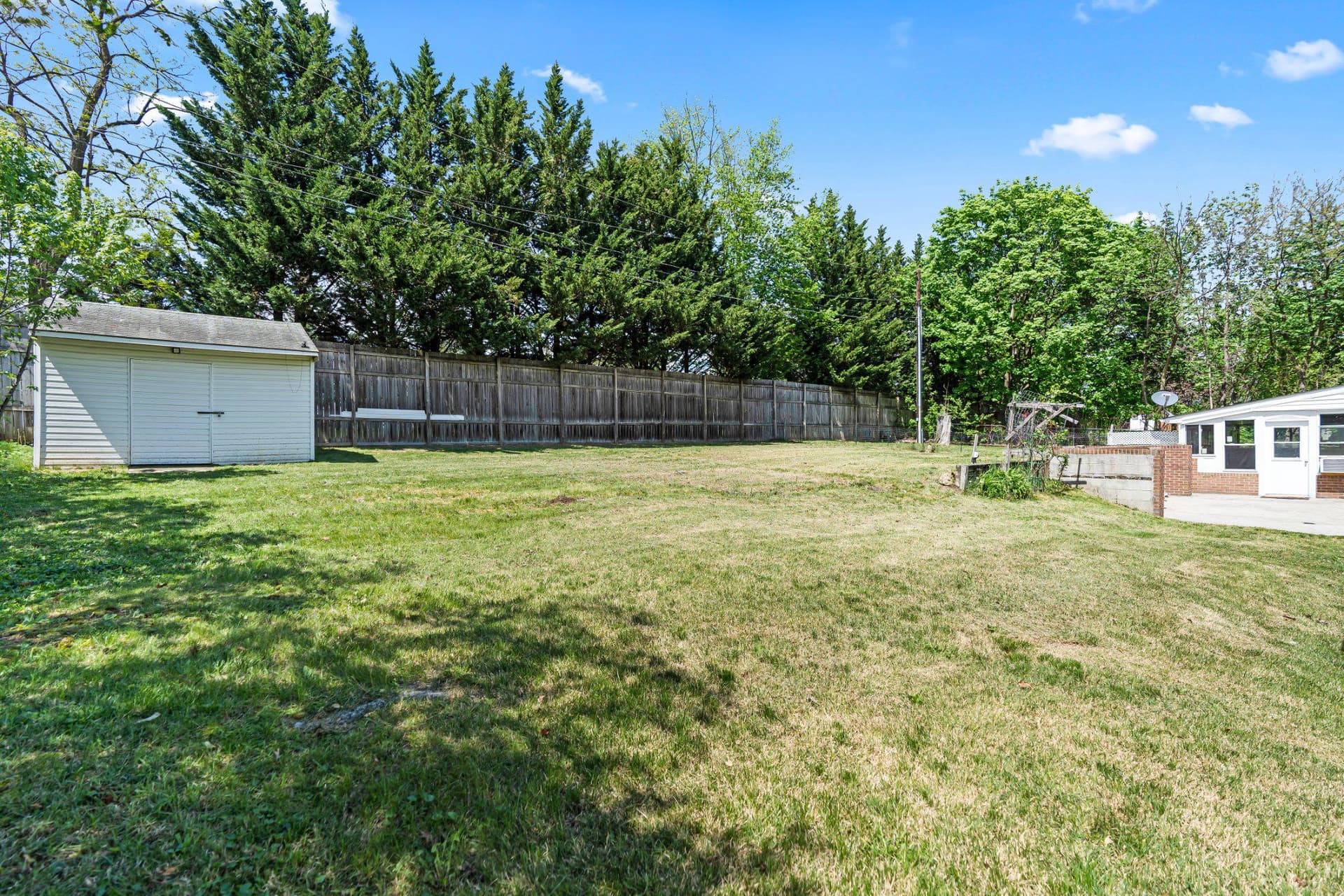 13810 Weber photo 5