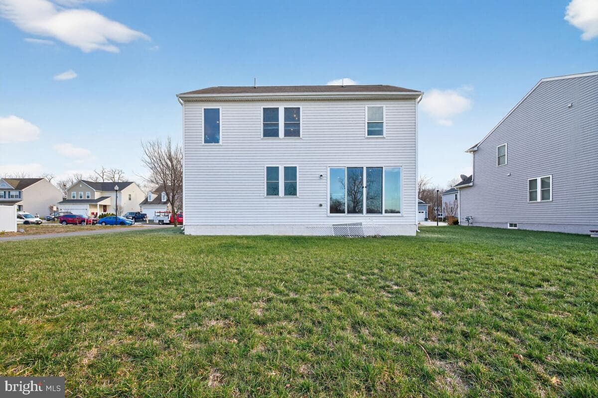12139 Fallen Timbers Circle photo 18