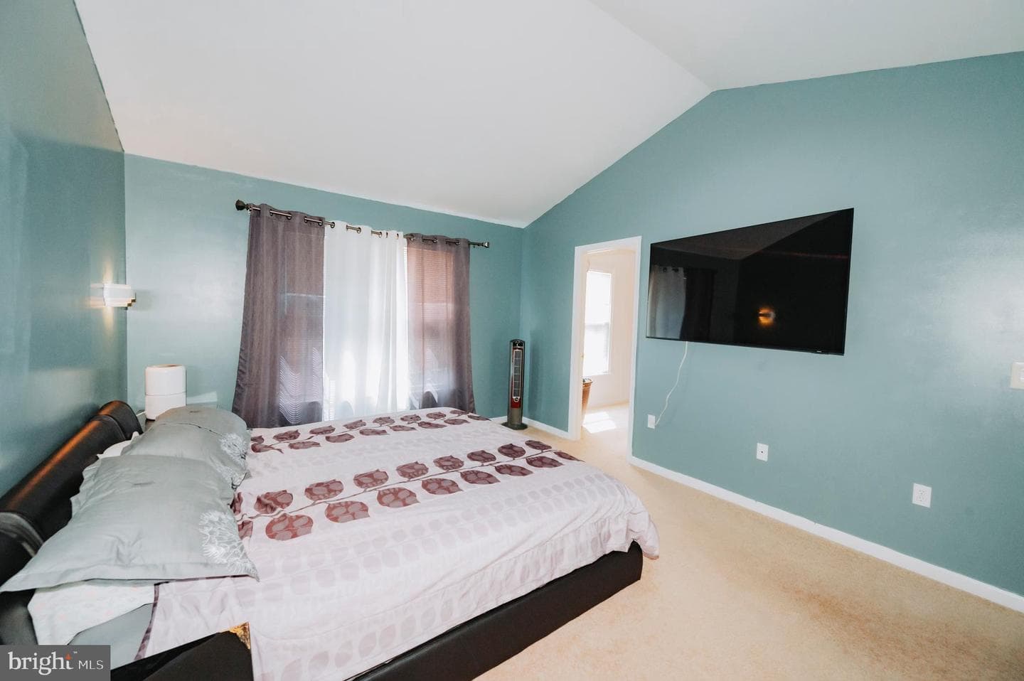 13558 Essex Drive photo 30