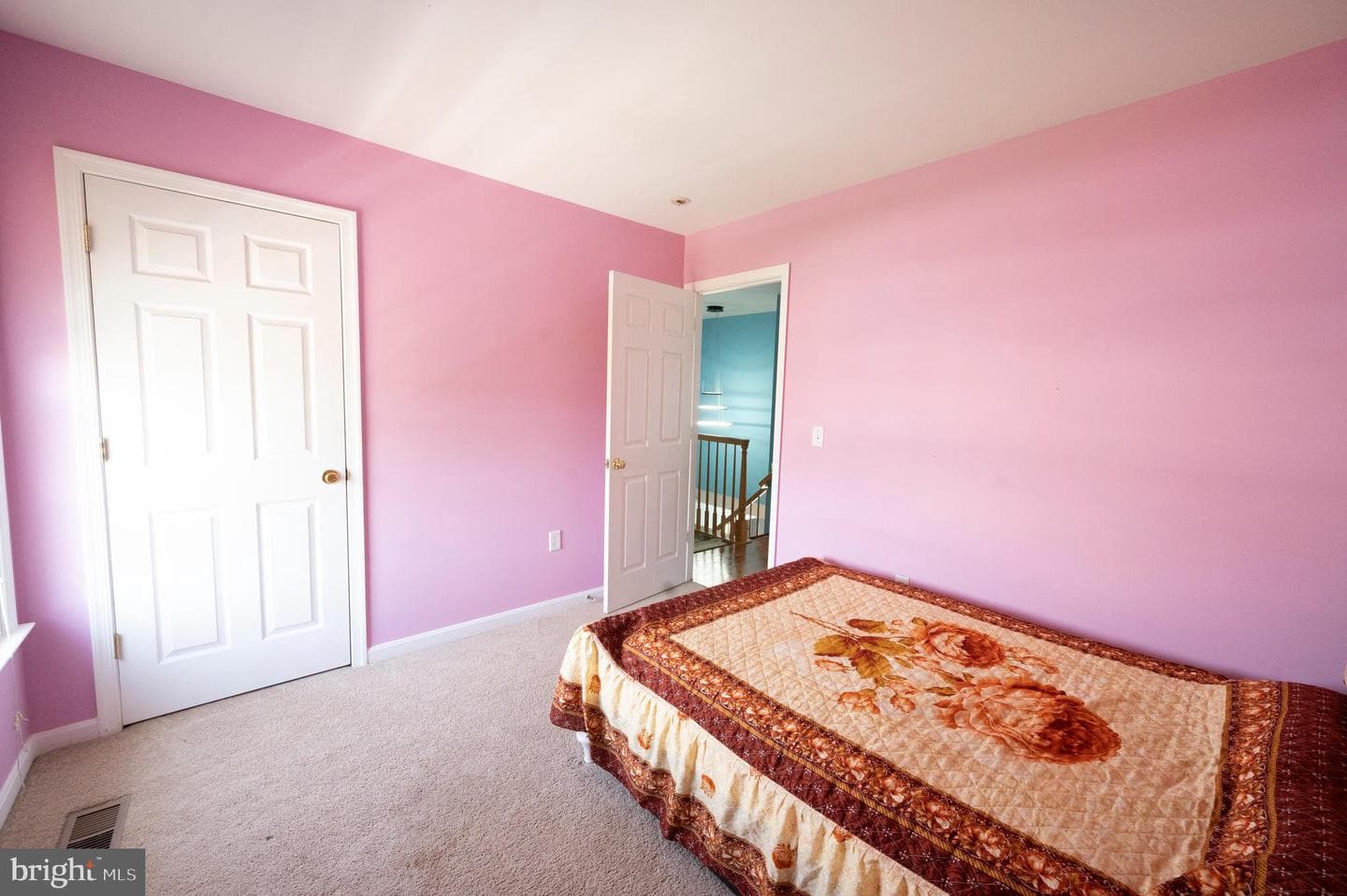 13558 Essex Drive photo 36