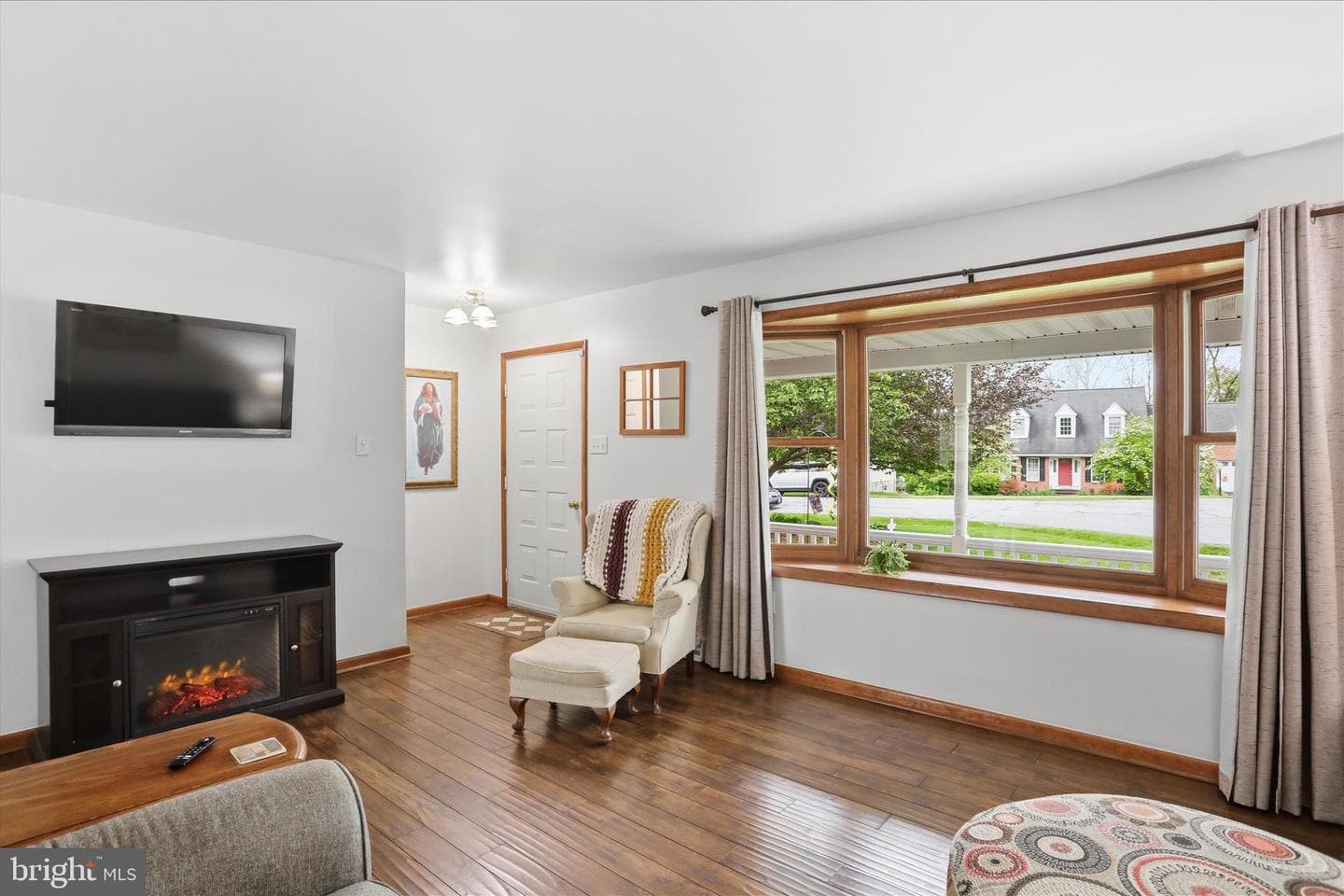 9 Dartmouth Drive photo 36