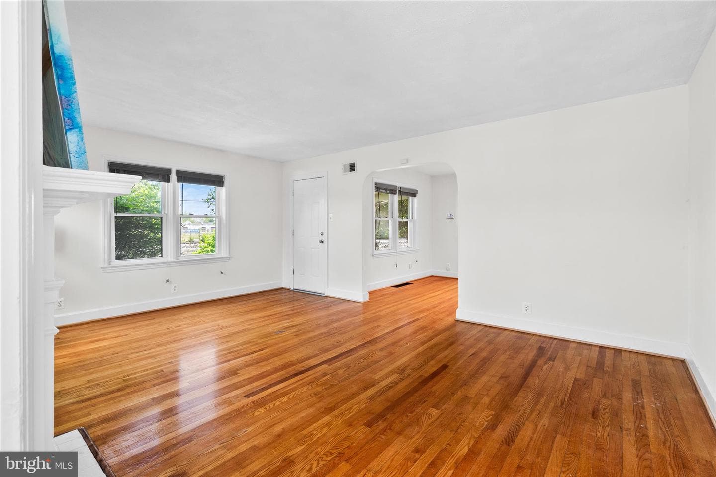 402 Guilford Avenue photo 3