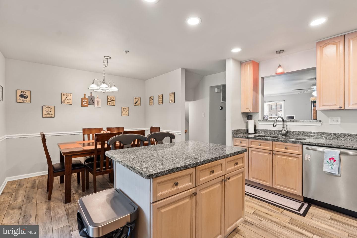 128 Sentry Ridge photo 3