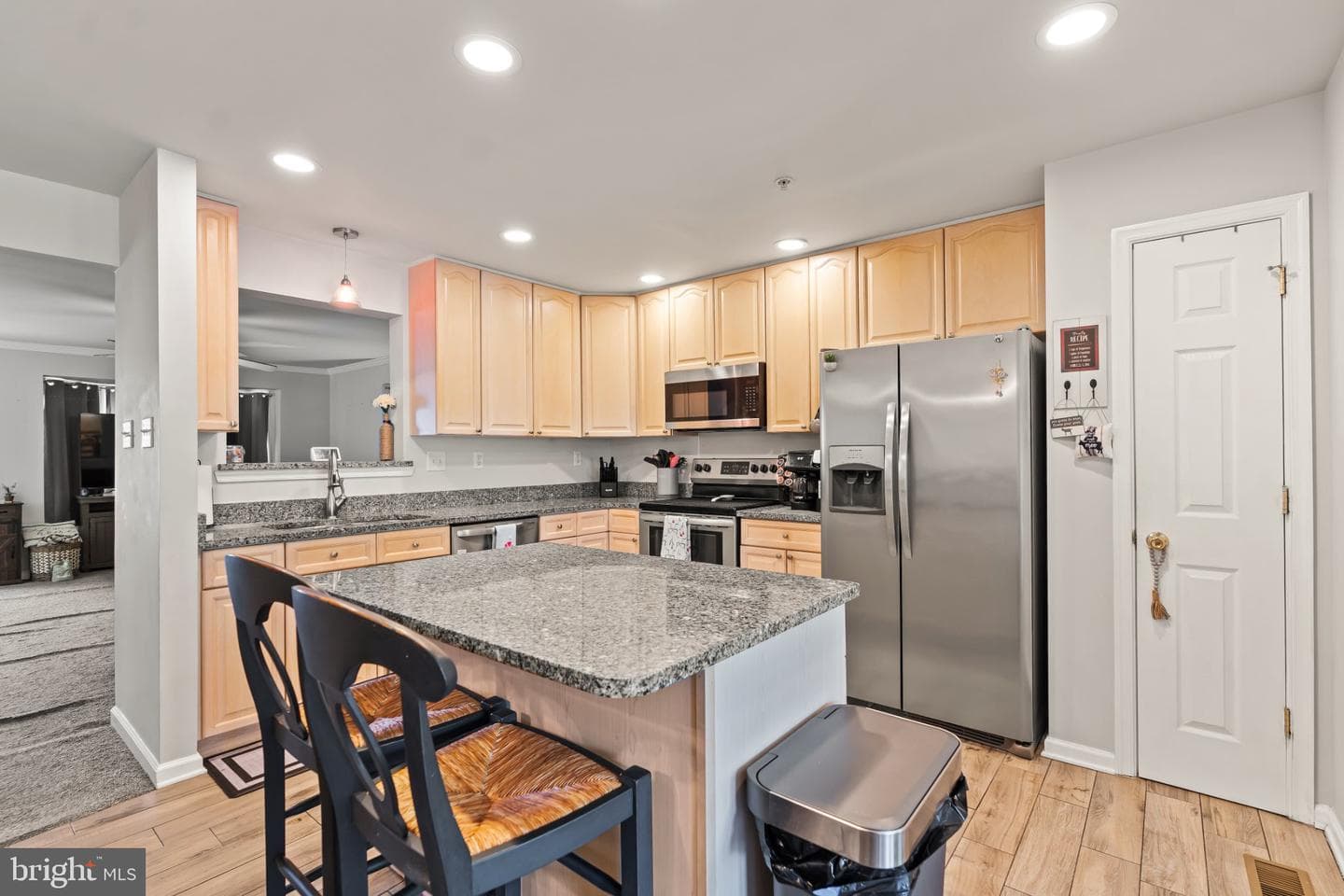 128 Sentry Ridge photo 4