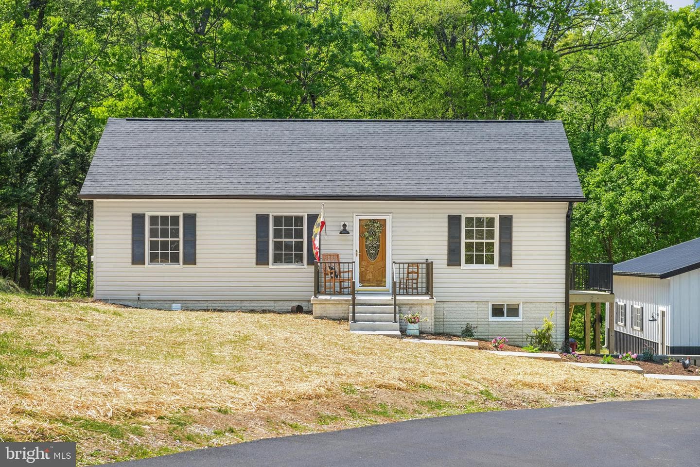 4850 Porterstown Road photo 3