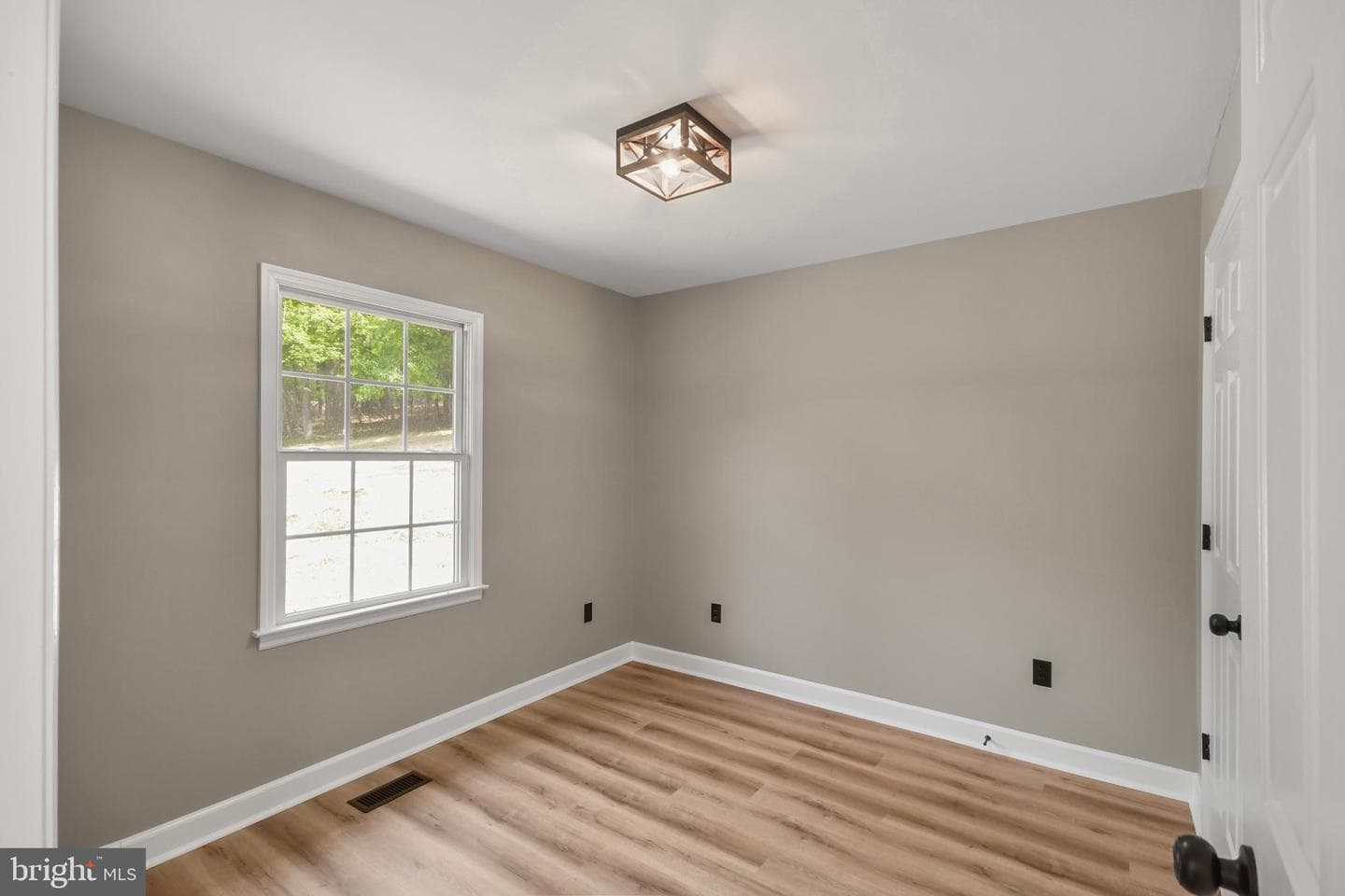 4850 Porterstown Road photo 53