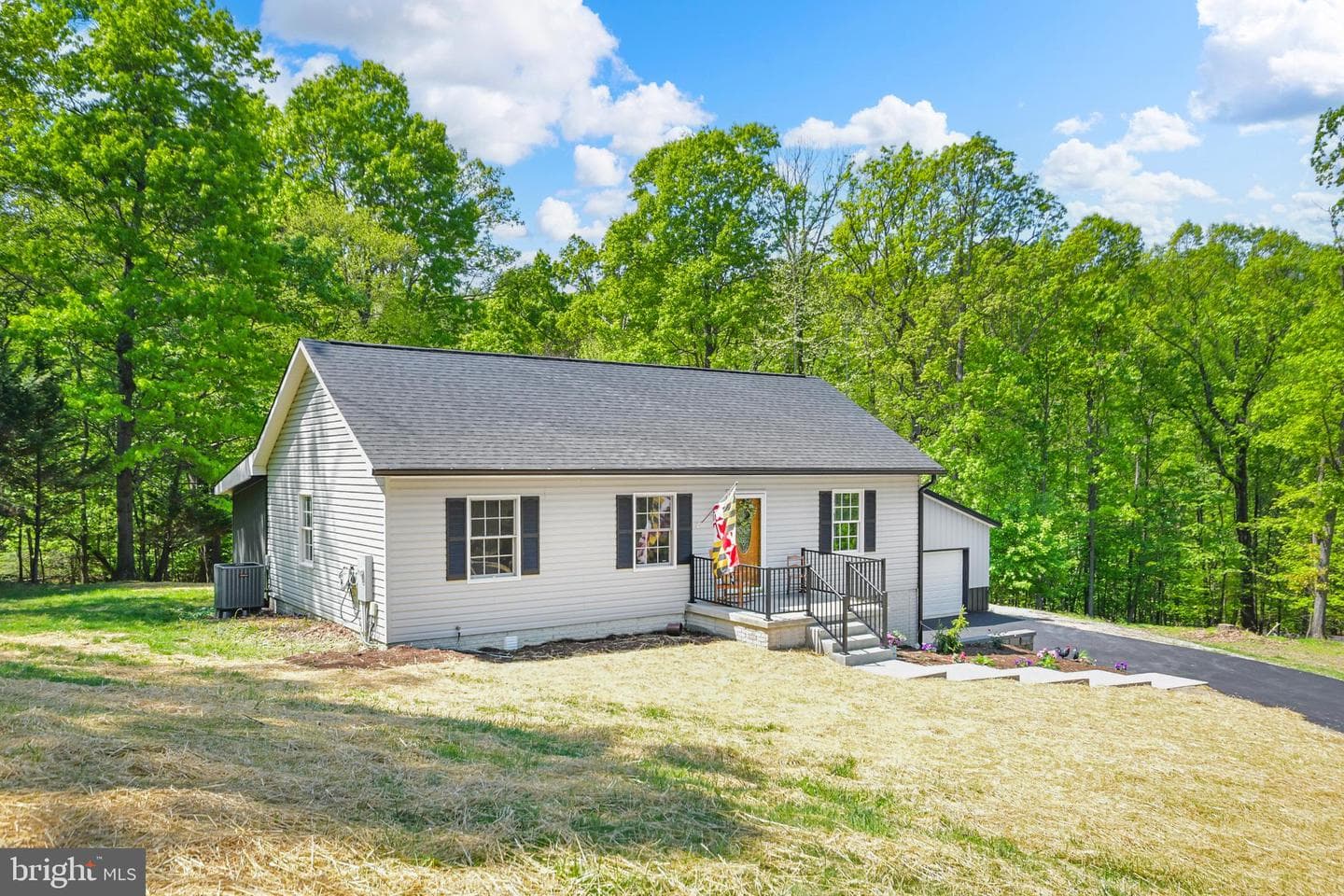 4850 Porterstown Road photo 7