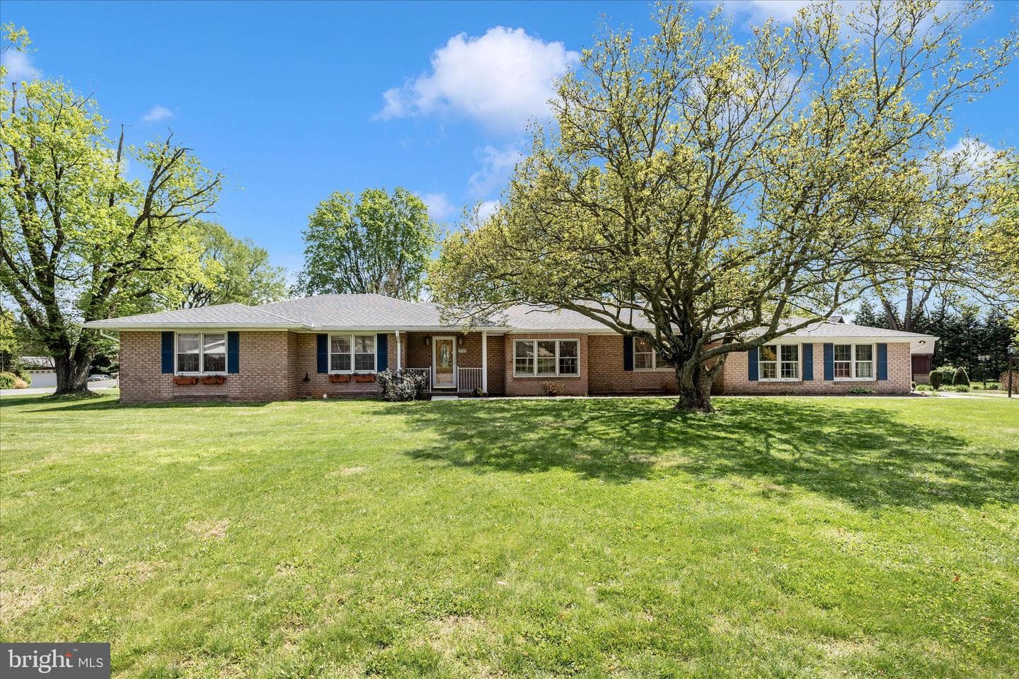 19103 Woodhill Drive, Hagerstown