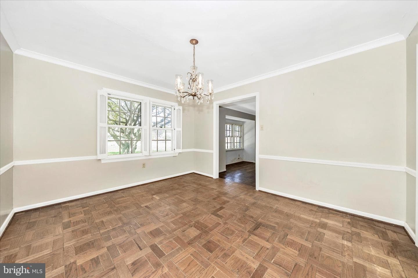 19103 Woodhill Drive photo 12