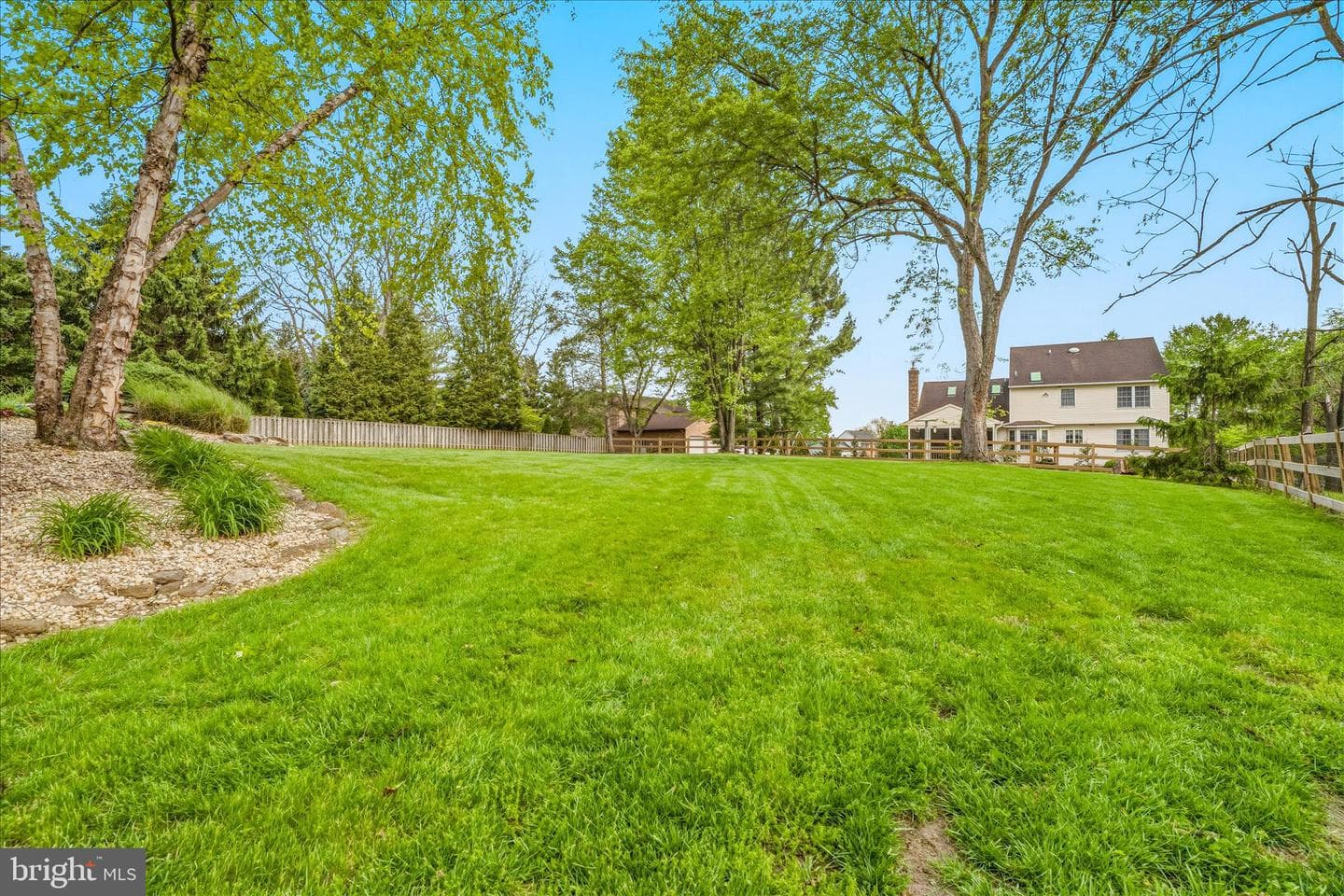 20115 Teakwood Drive photo 34