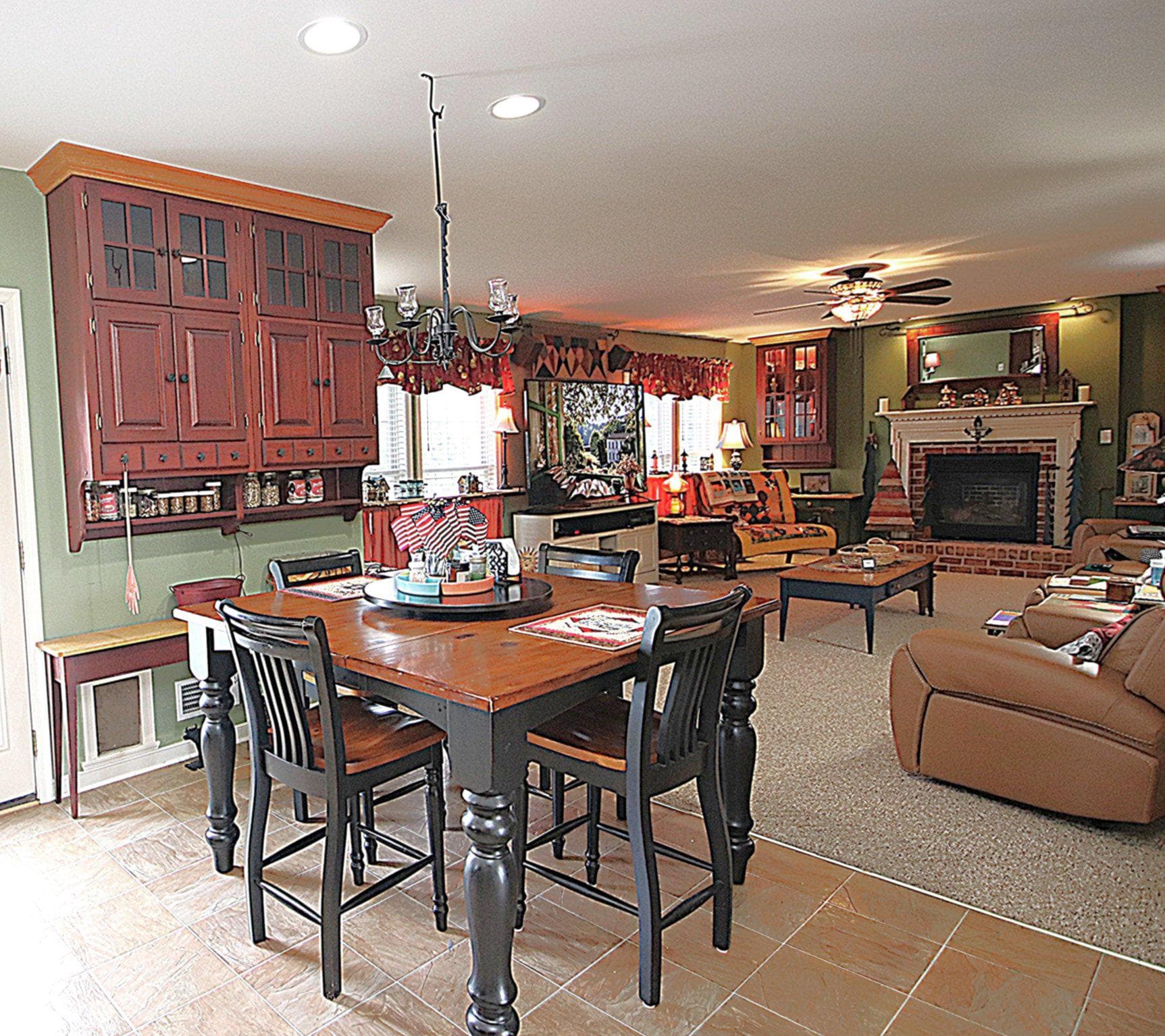 17734 Jennifer Lane photo 17