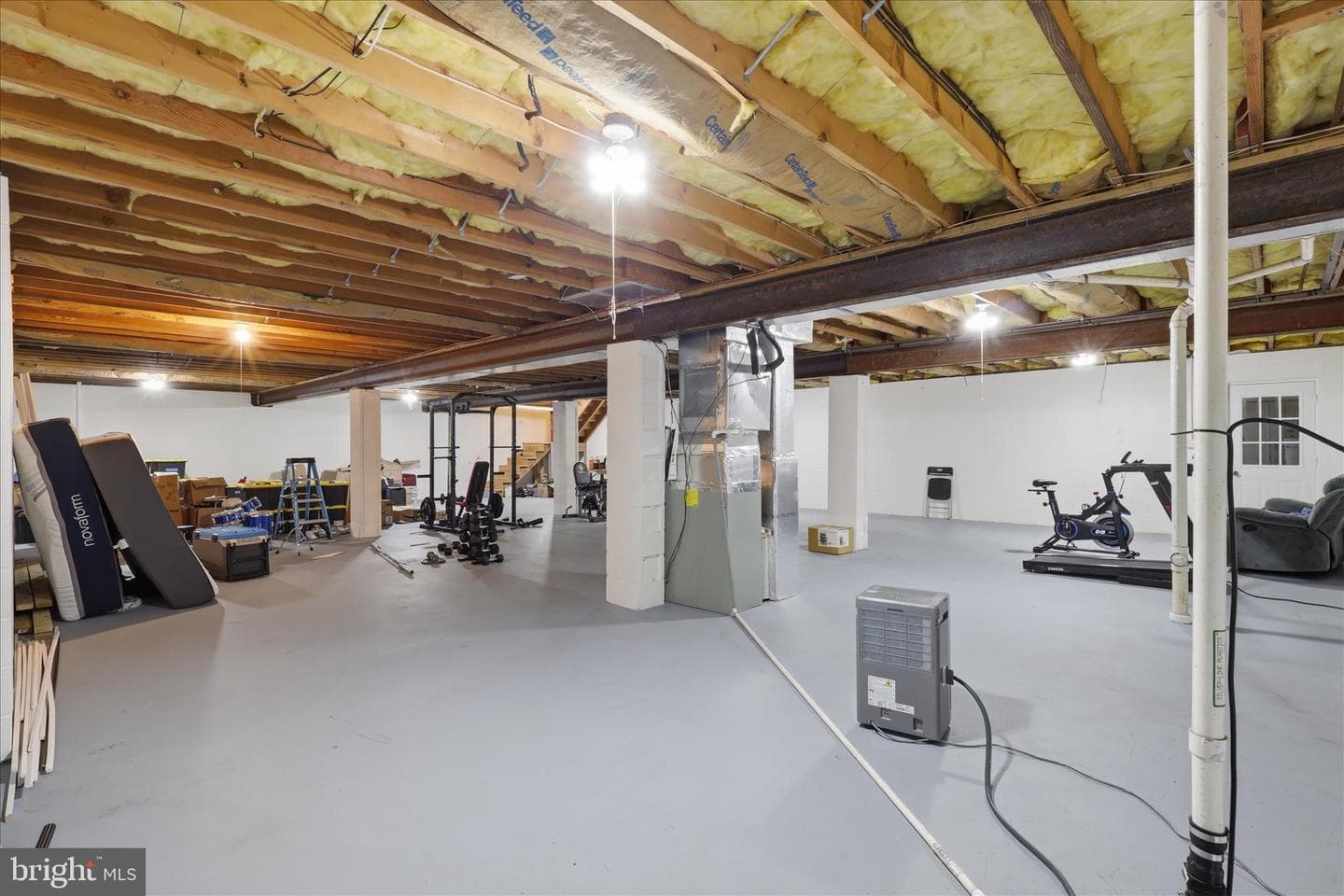 1813 Winston Drive photo 30