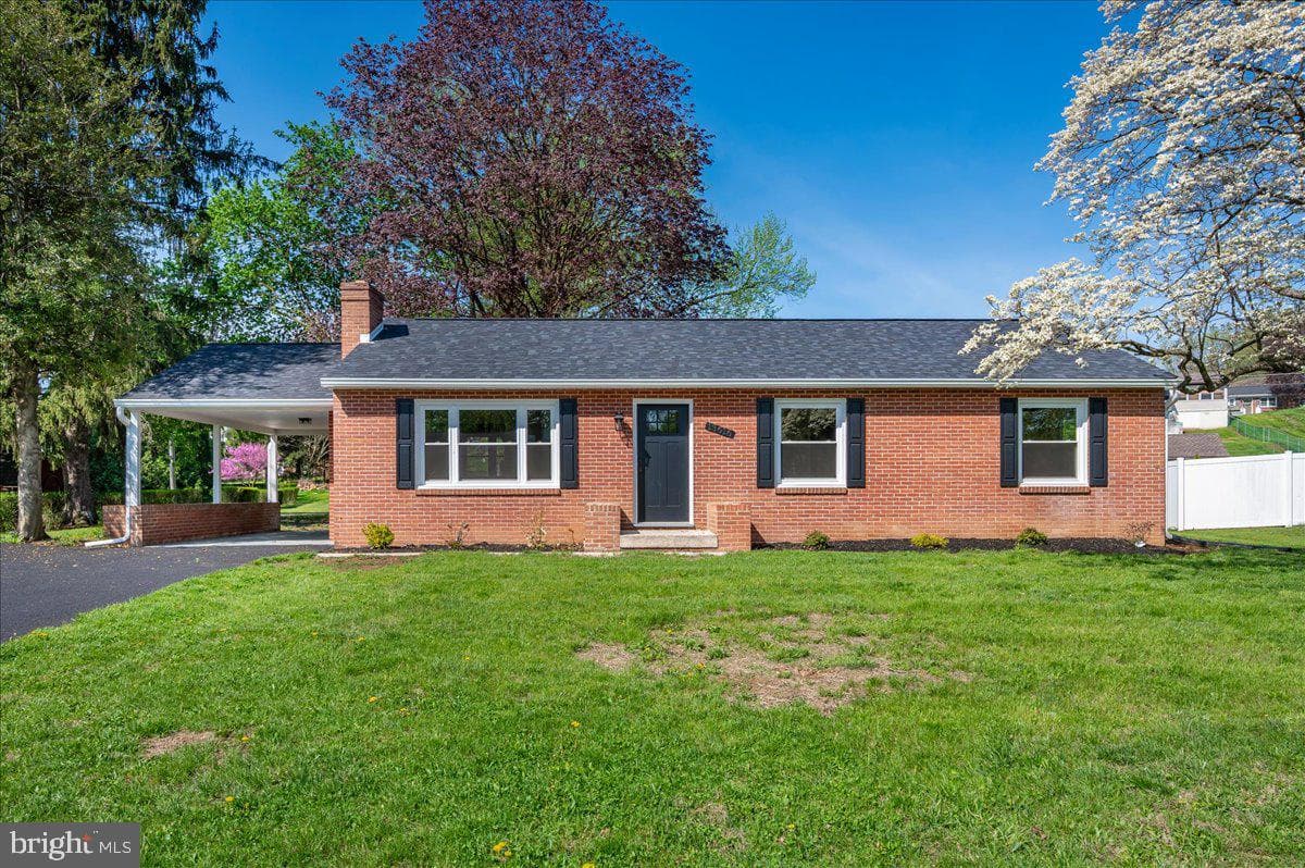 13616 Royal Road