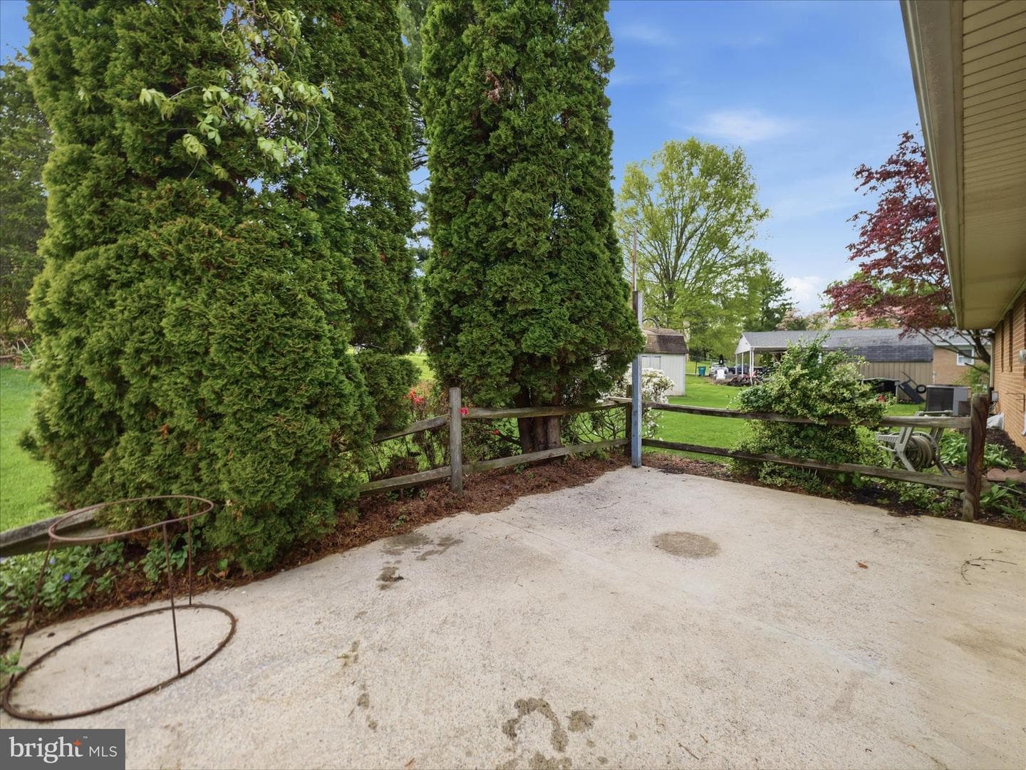 9720 Fernwood Lane photo 31