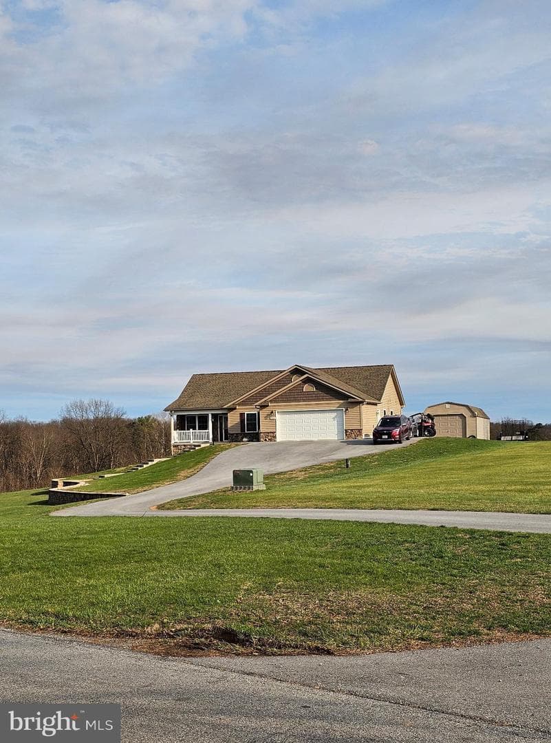 12845 Independence Road, Clear Spring