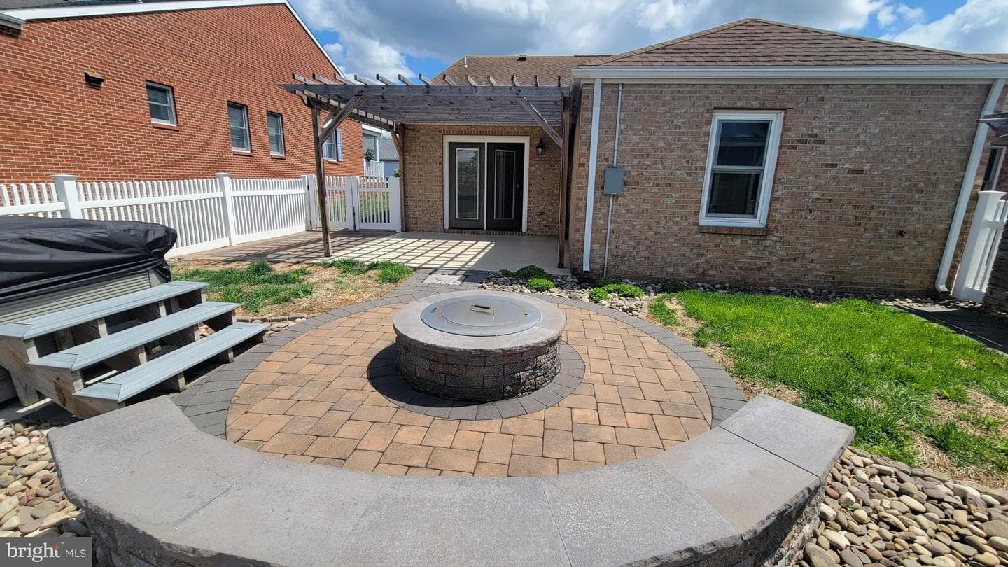 1227 Grand Legacy Drive photo 12