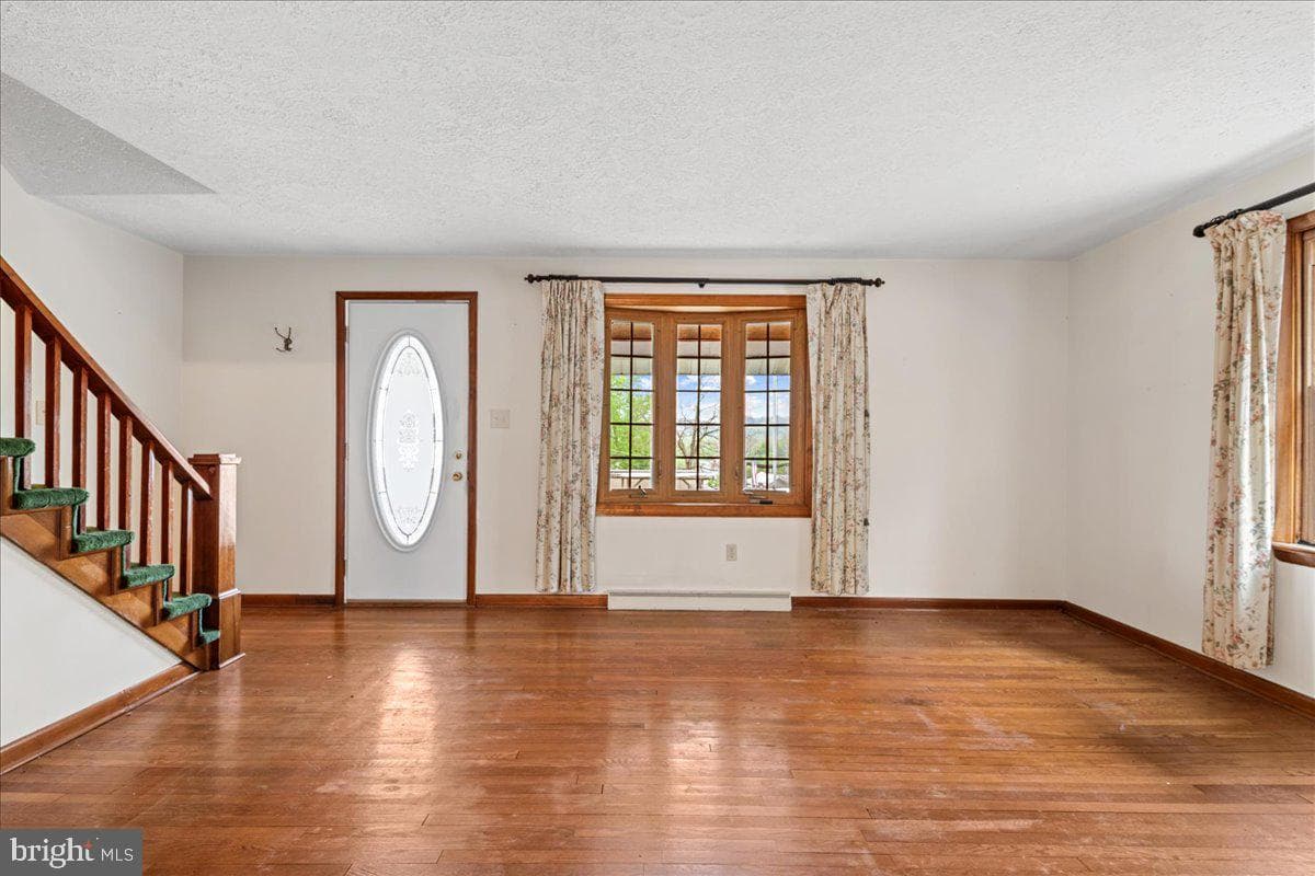 132 Washington Street photo 11