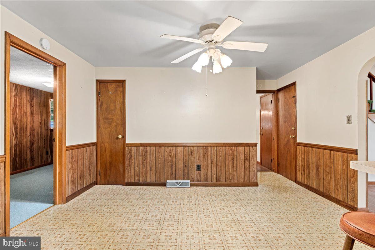 132 Washington Street photo 16