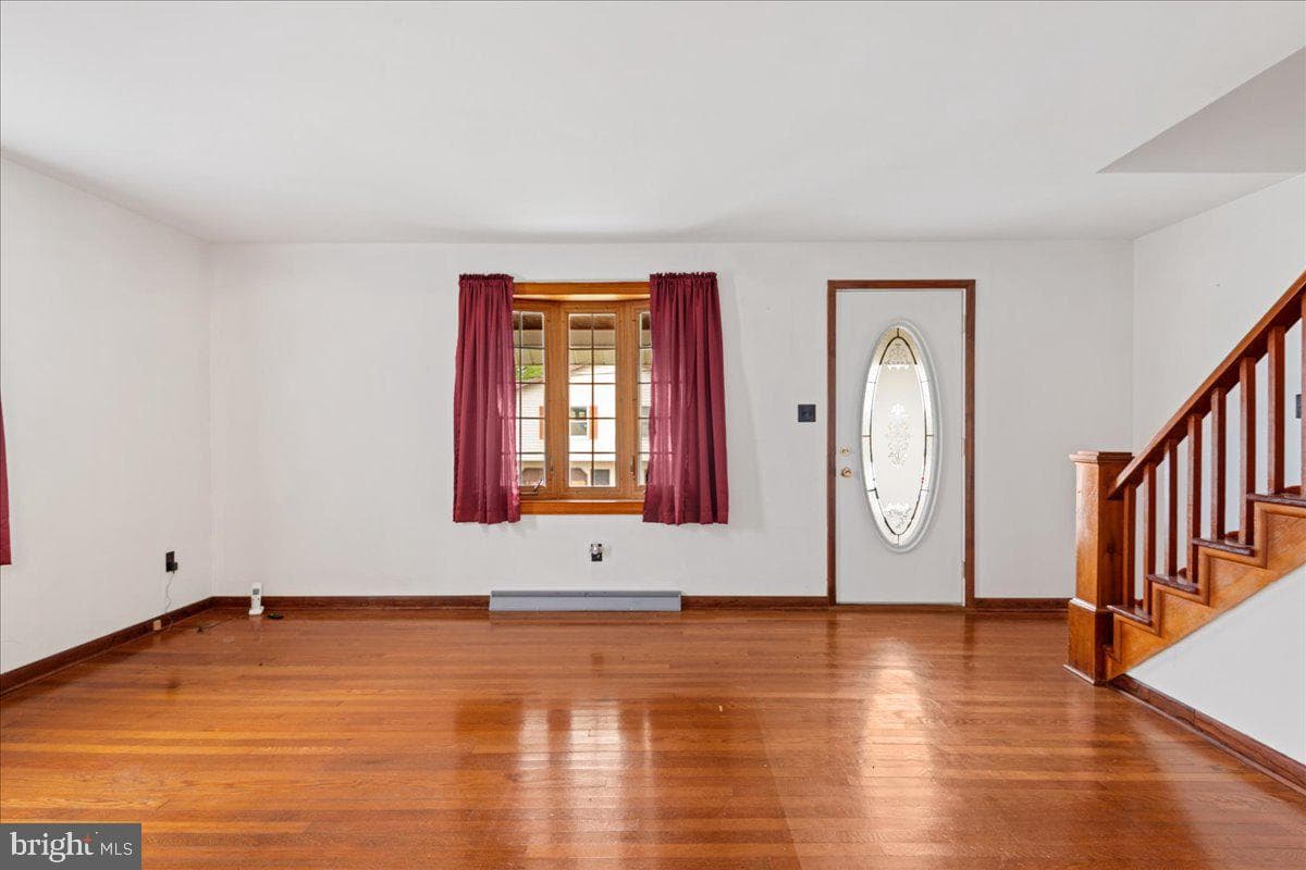 132 Washington Street photo 17